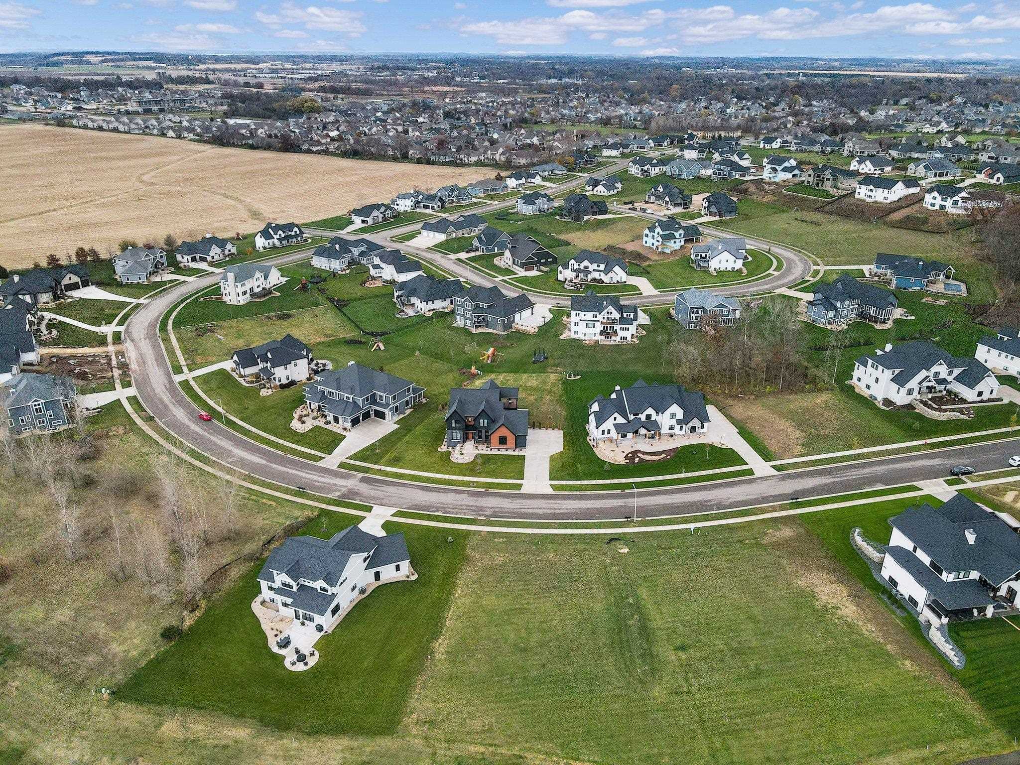 678 Interlachen Avenue