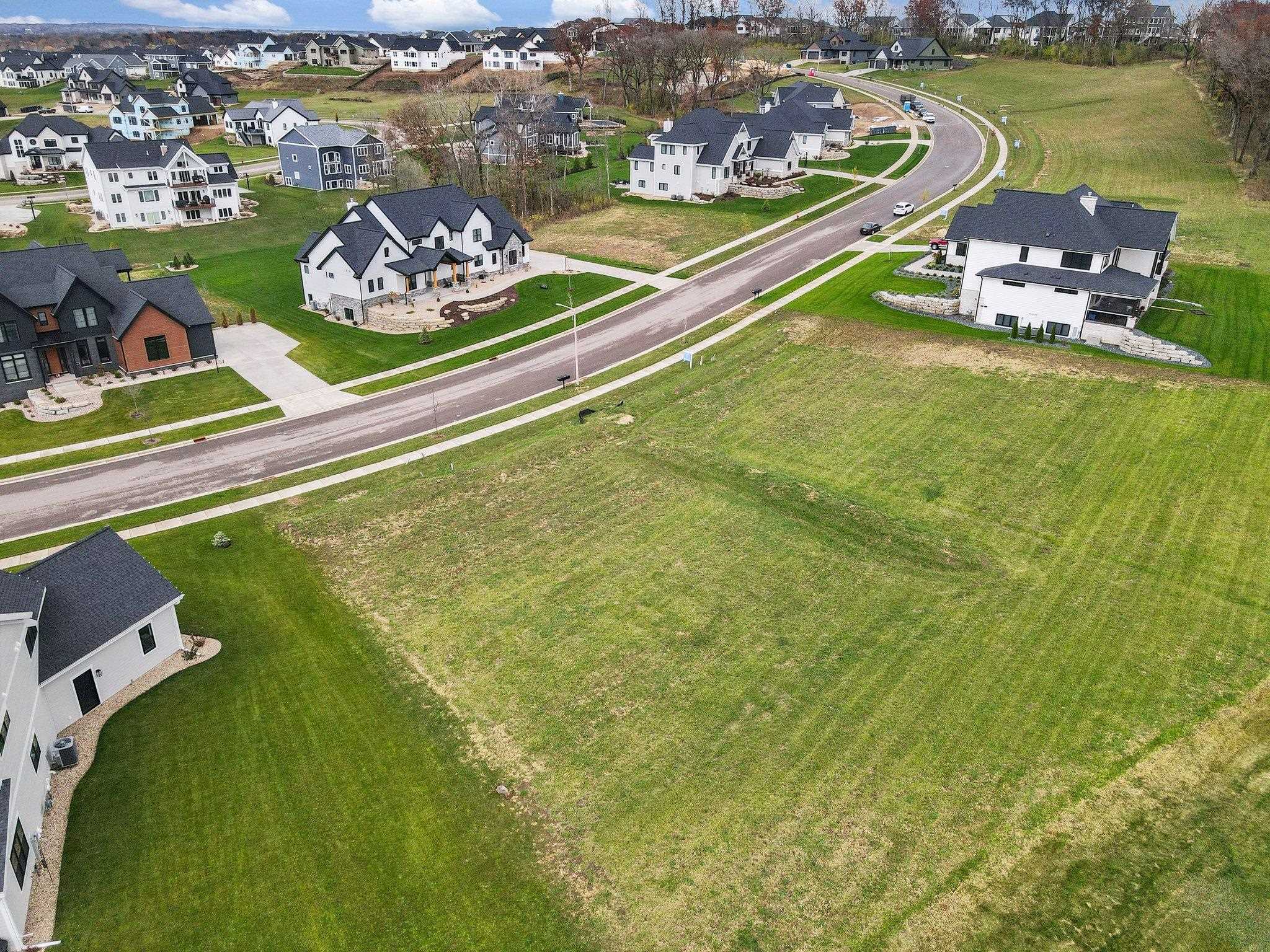 678 Interlachen Avenue