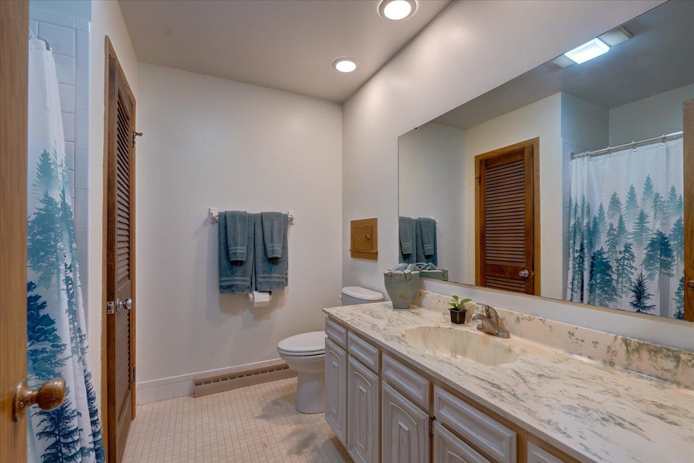414 Oakridge Drive