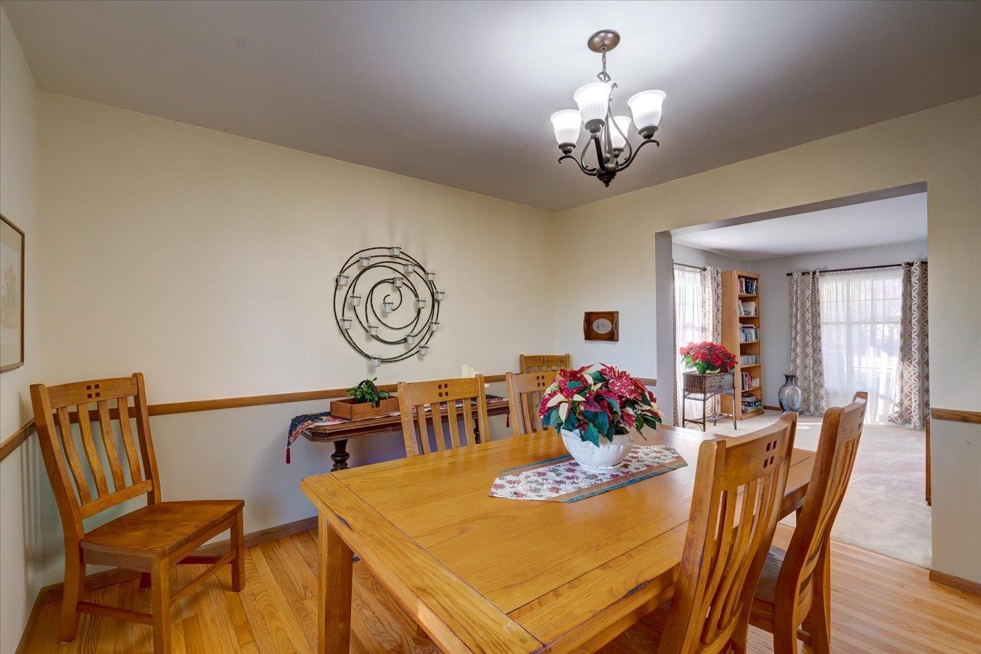 414 Oakridge Drive