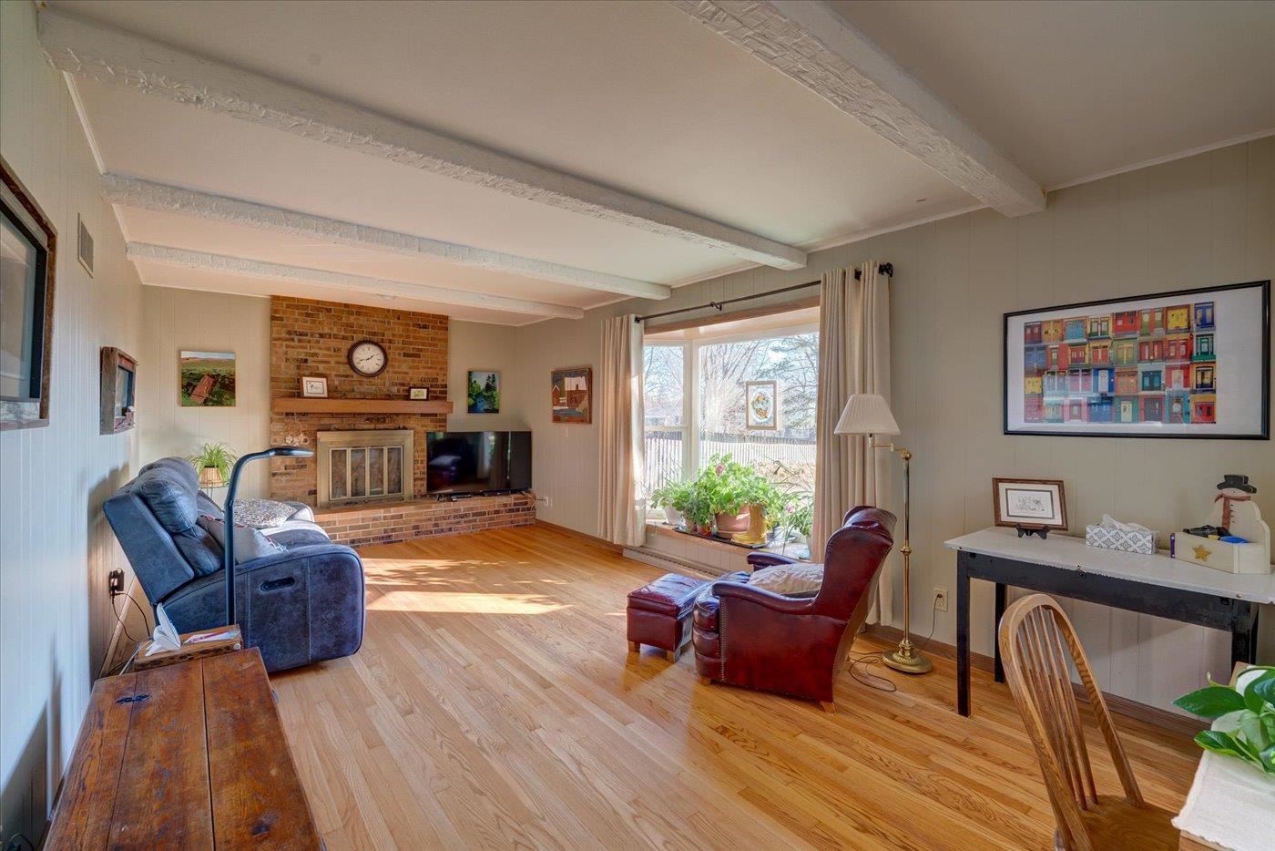 414 Oakridge Drive