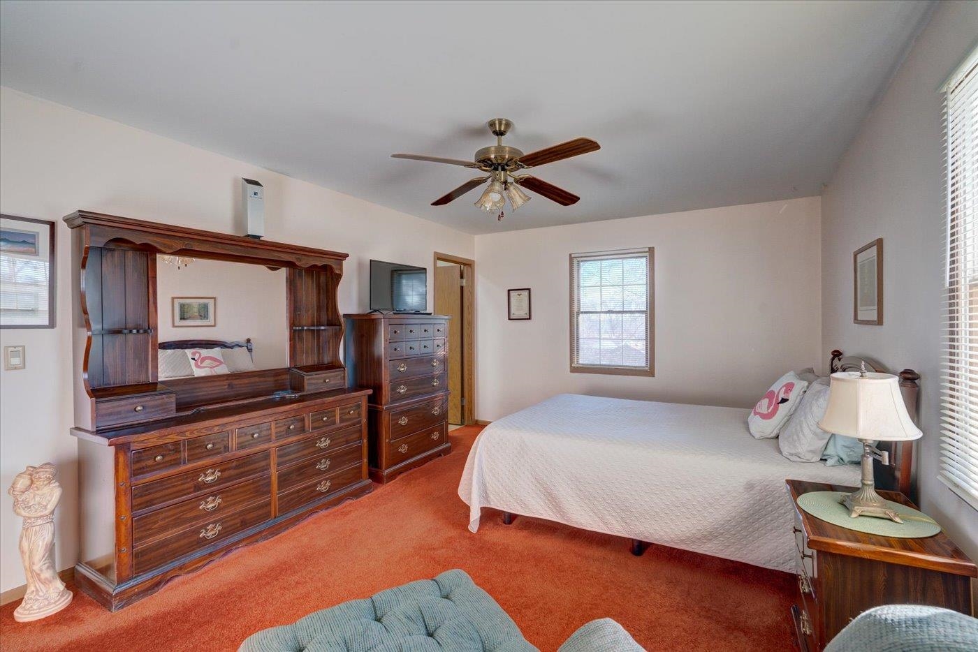 414 Oakridge Drive