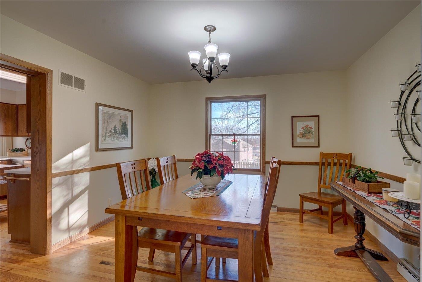 414 Oakridge Drive