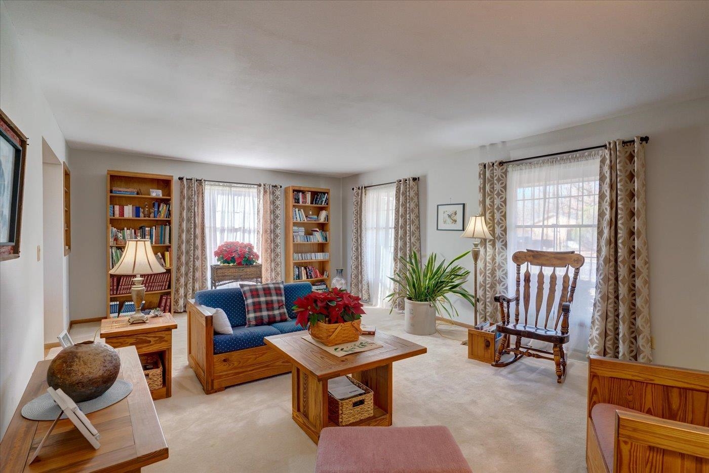 414 Oakridge Drive