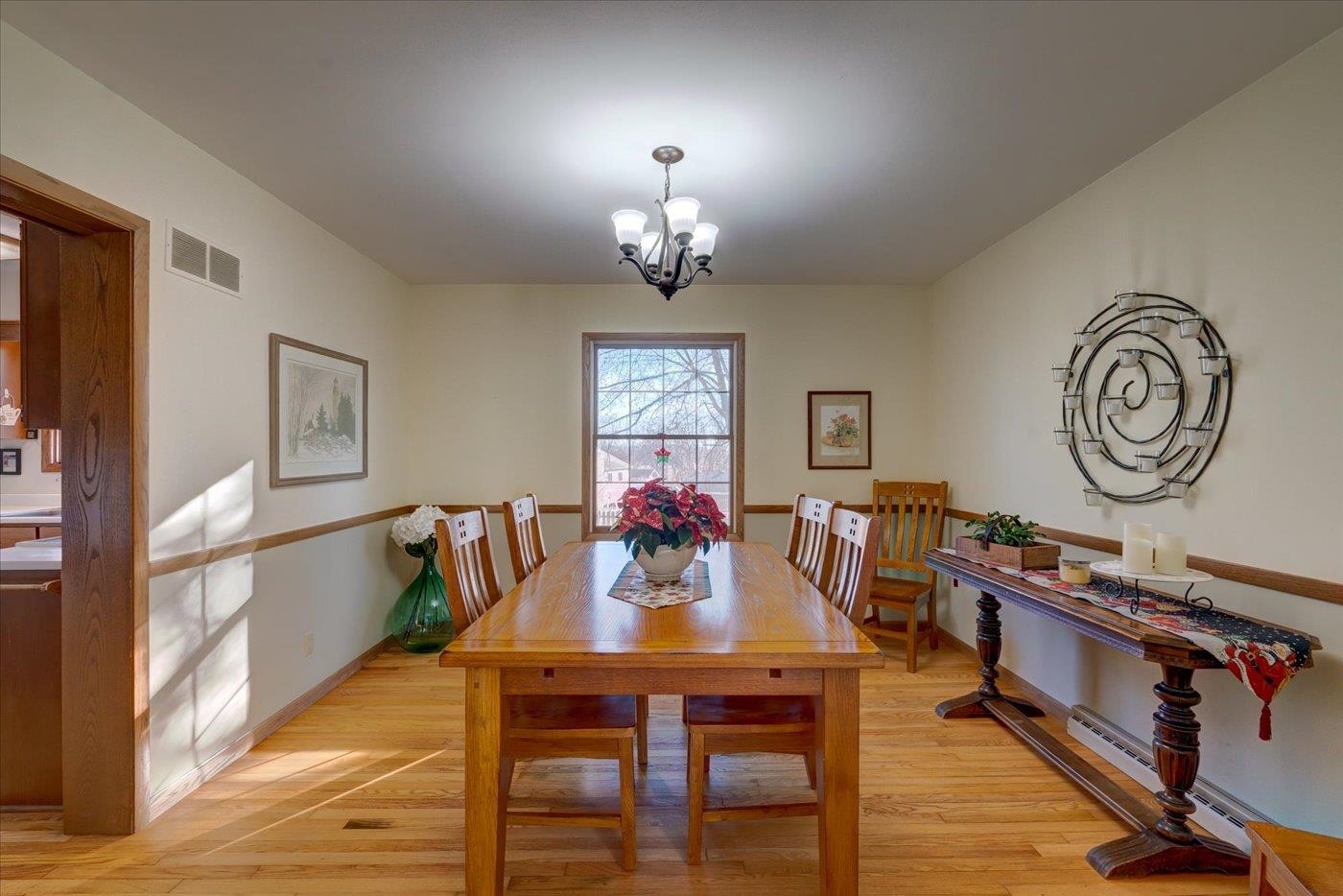 414 Oakridge Drive