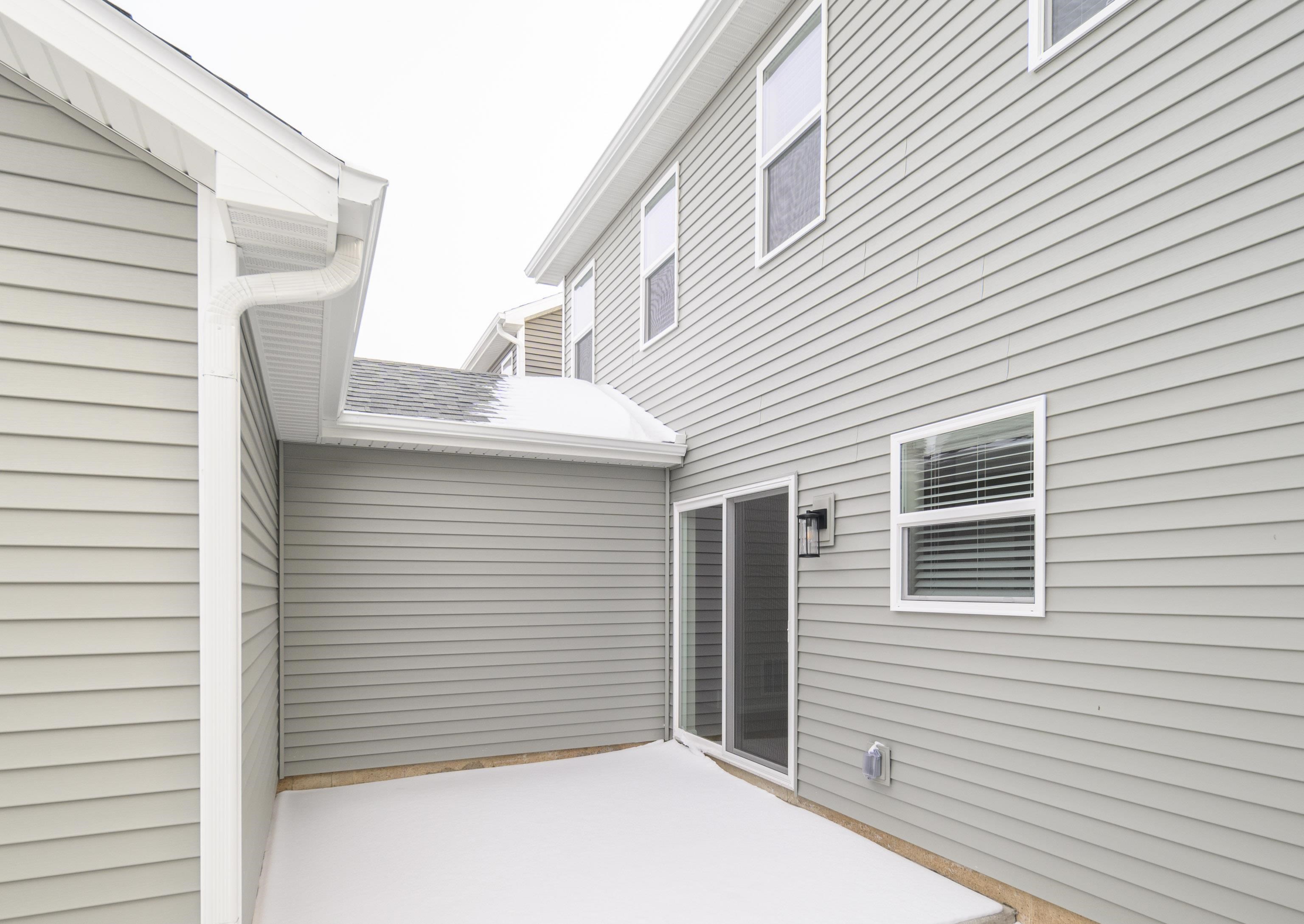 537 Campo Lane