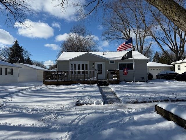 906 Mayfair Avenue