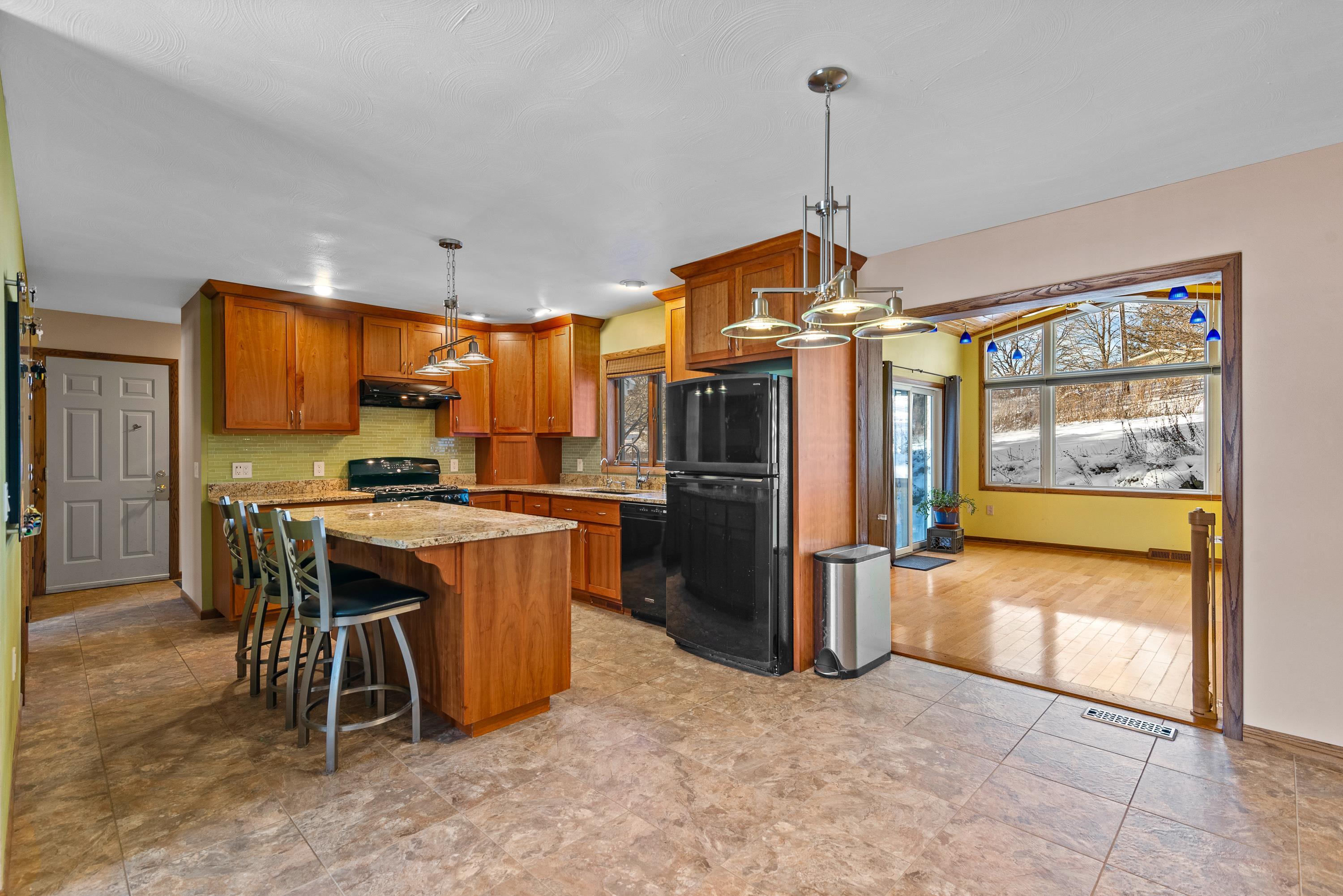206 Beth Circle
