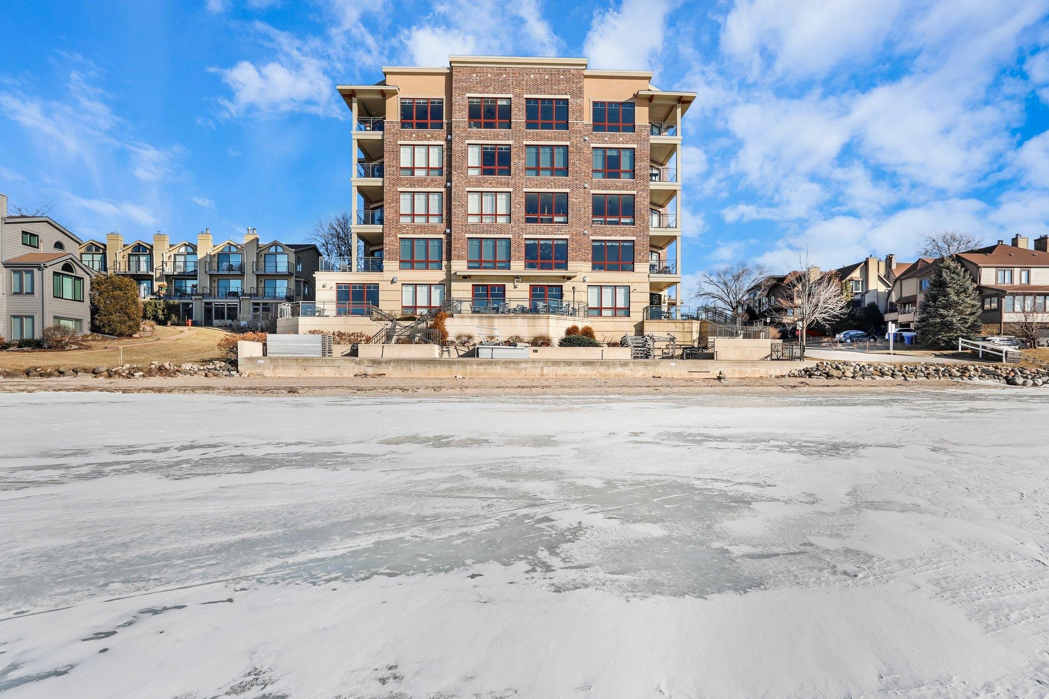 101 Ferchland Place 207