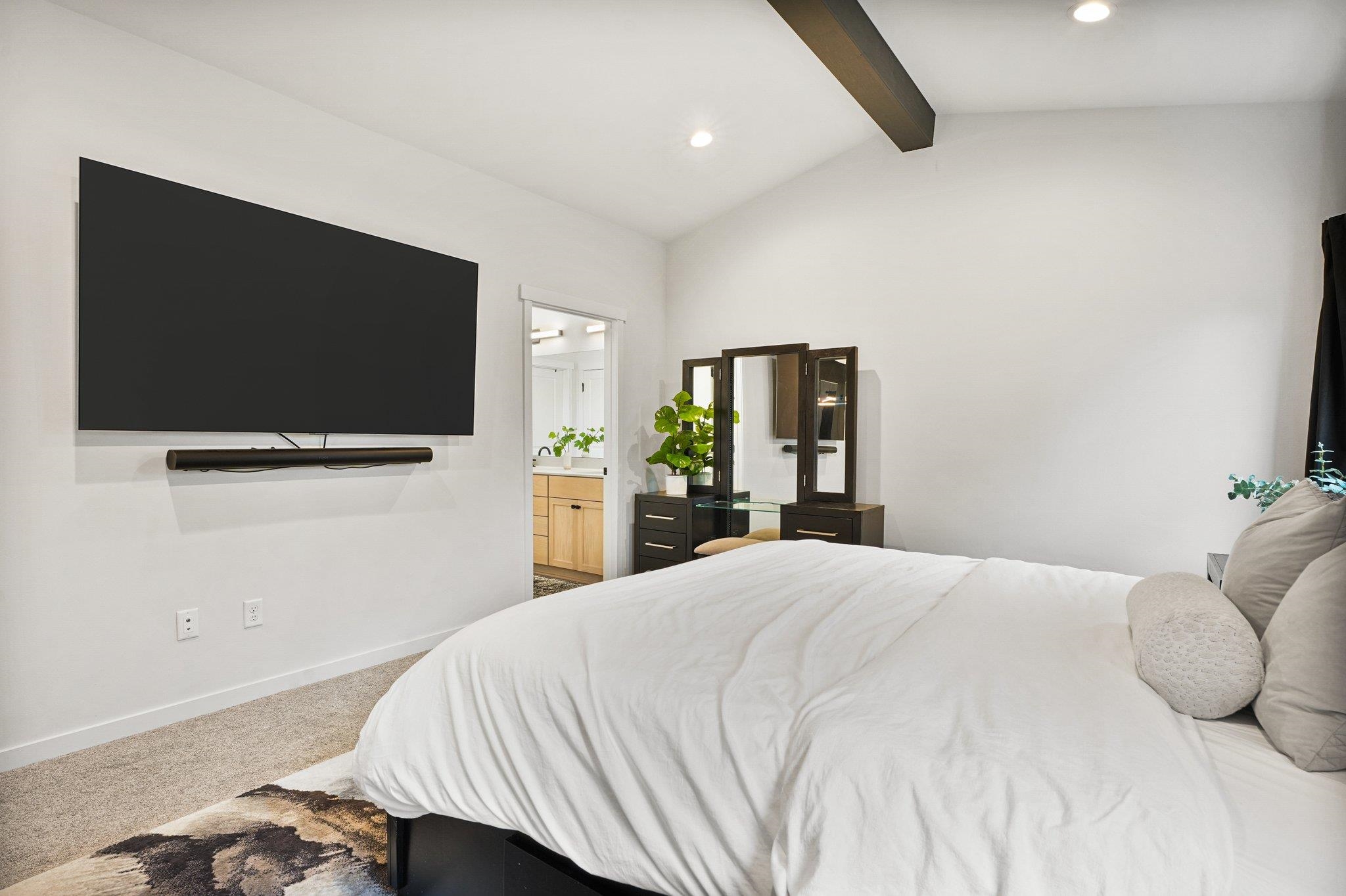 641 Ridge View Lane