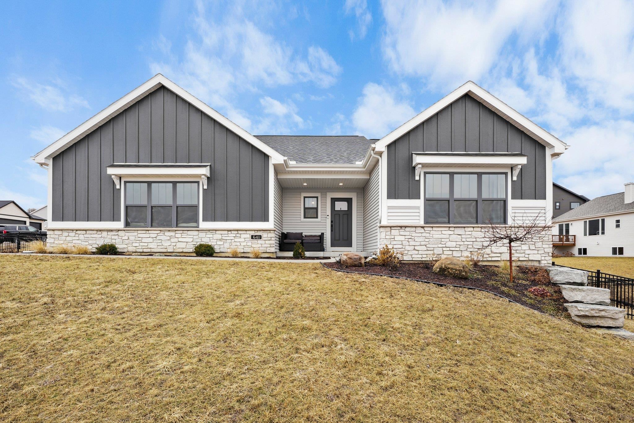 641 Ridge View Lane