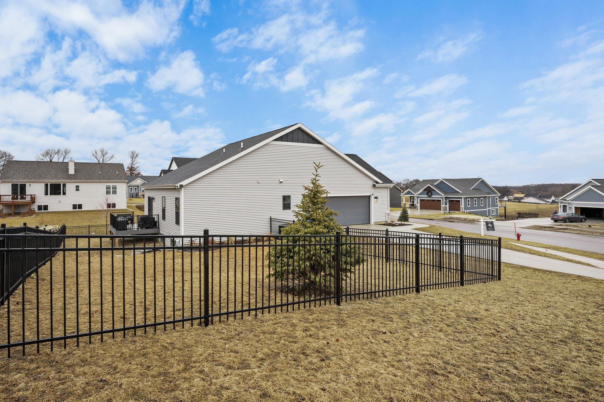641 Ridge View Lane