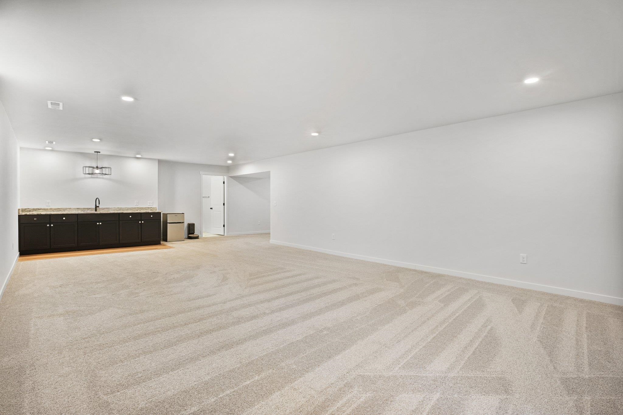 641 Ridge View Lane