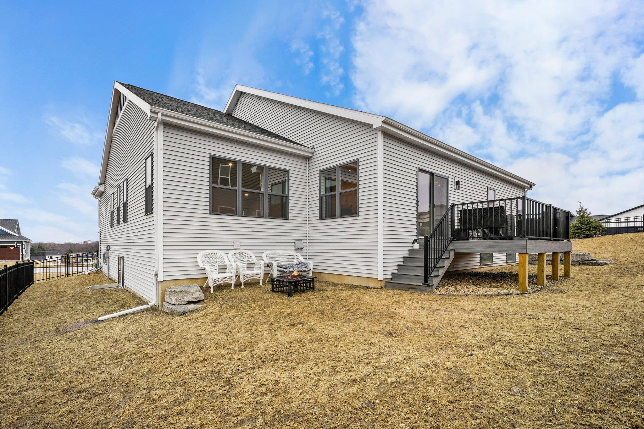 641 Ridge View Lane