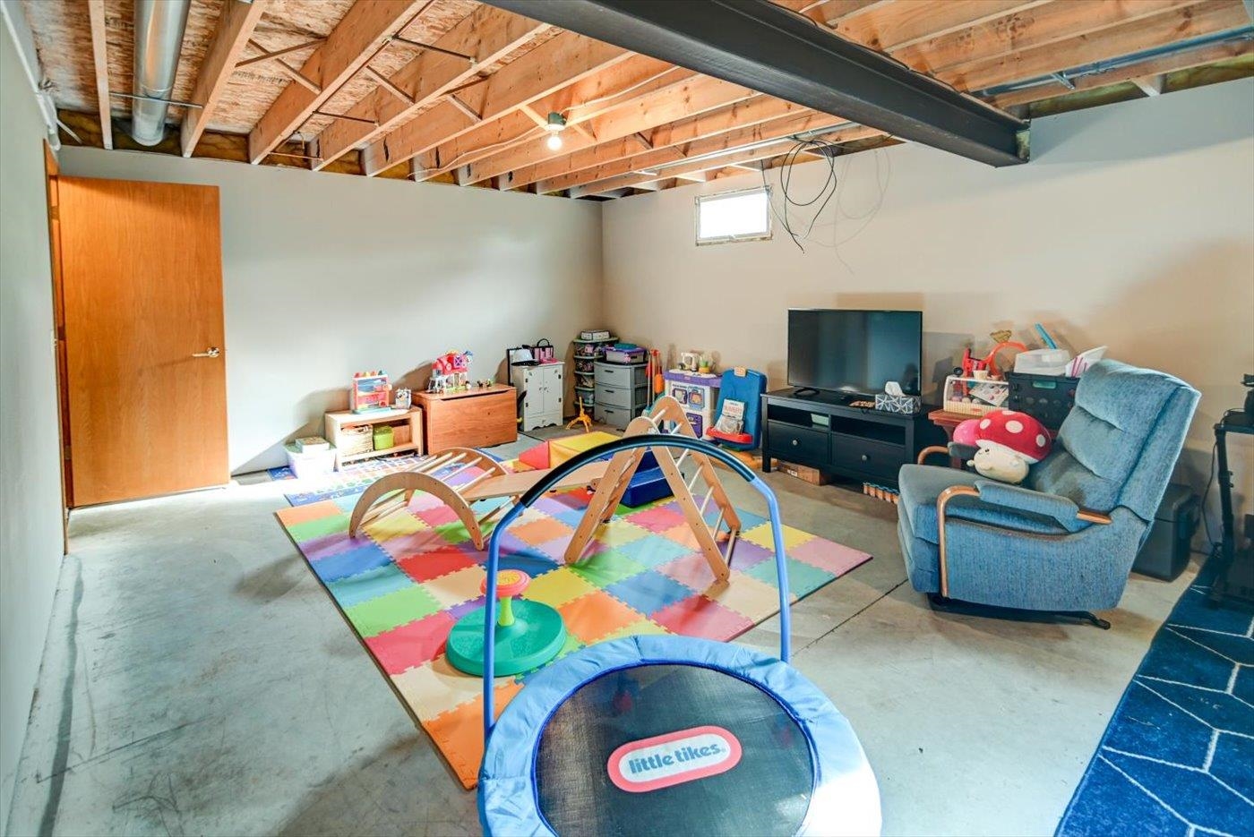 5116 Linden Parkway