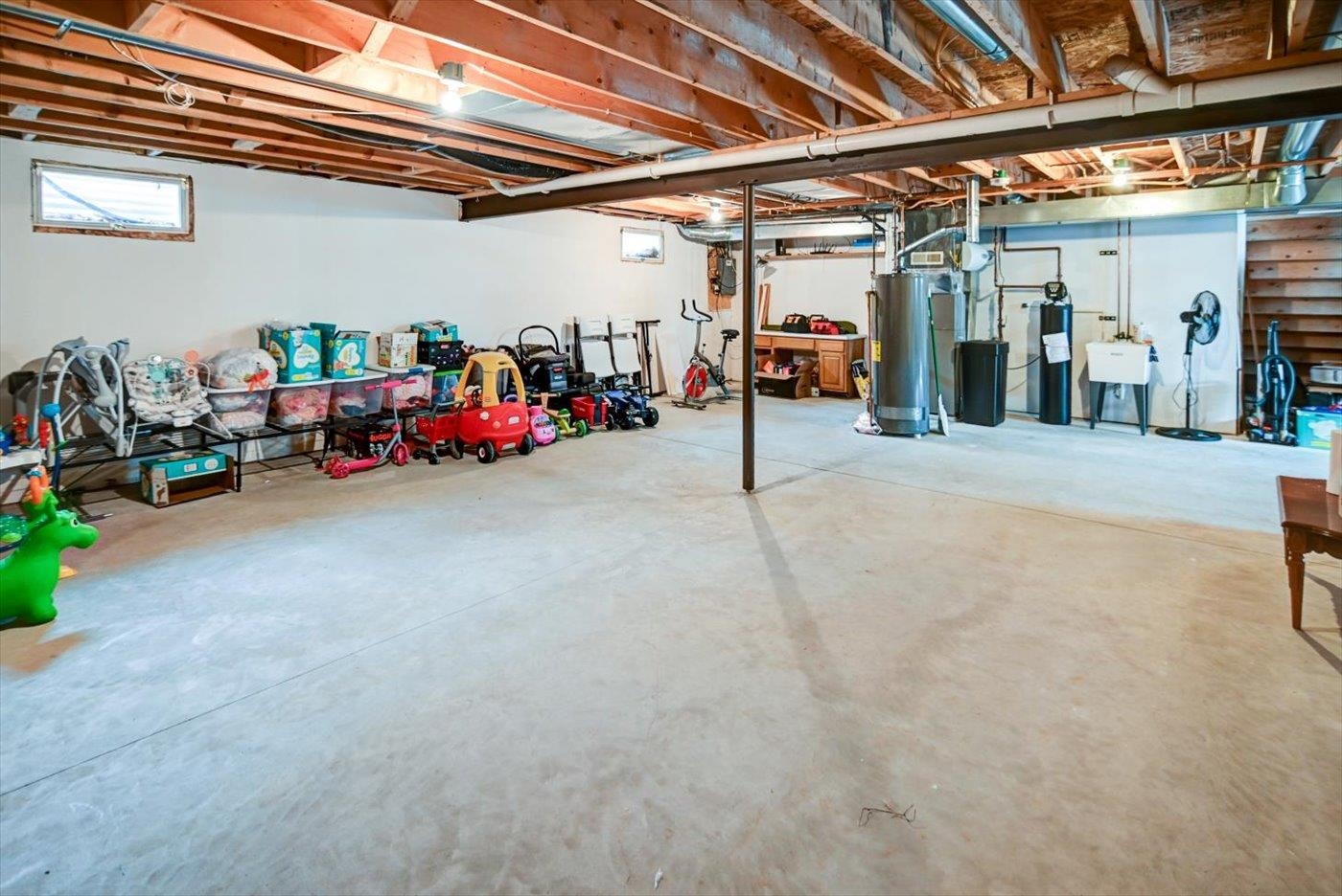 5116 Linden Parkway