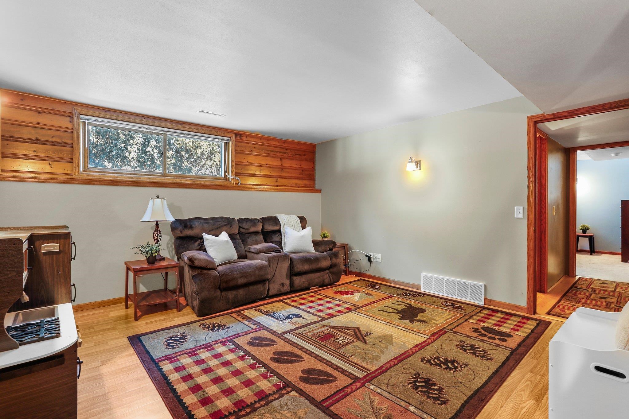 924 Acker Parkway
