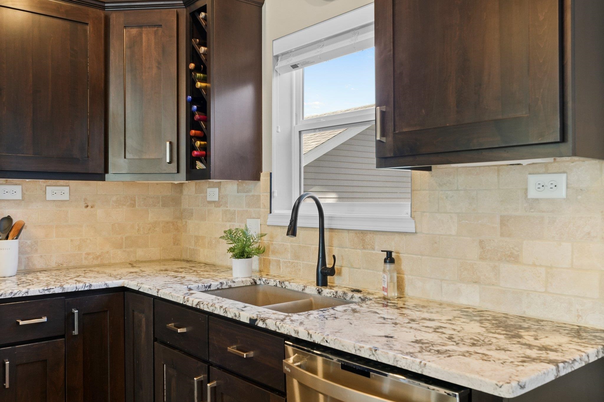 9330 Highland Gate Way