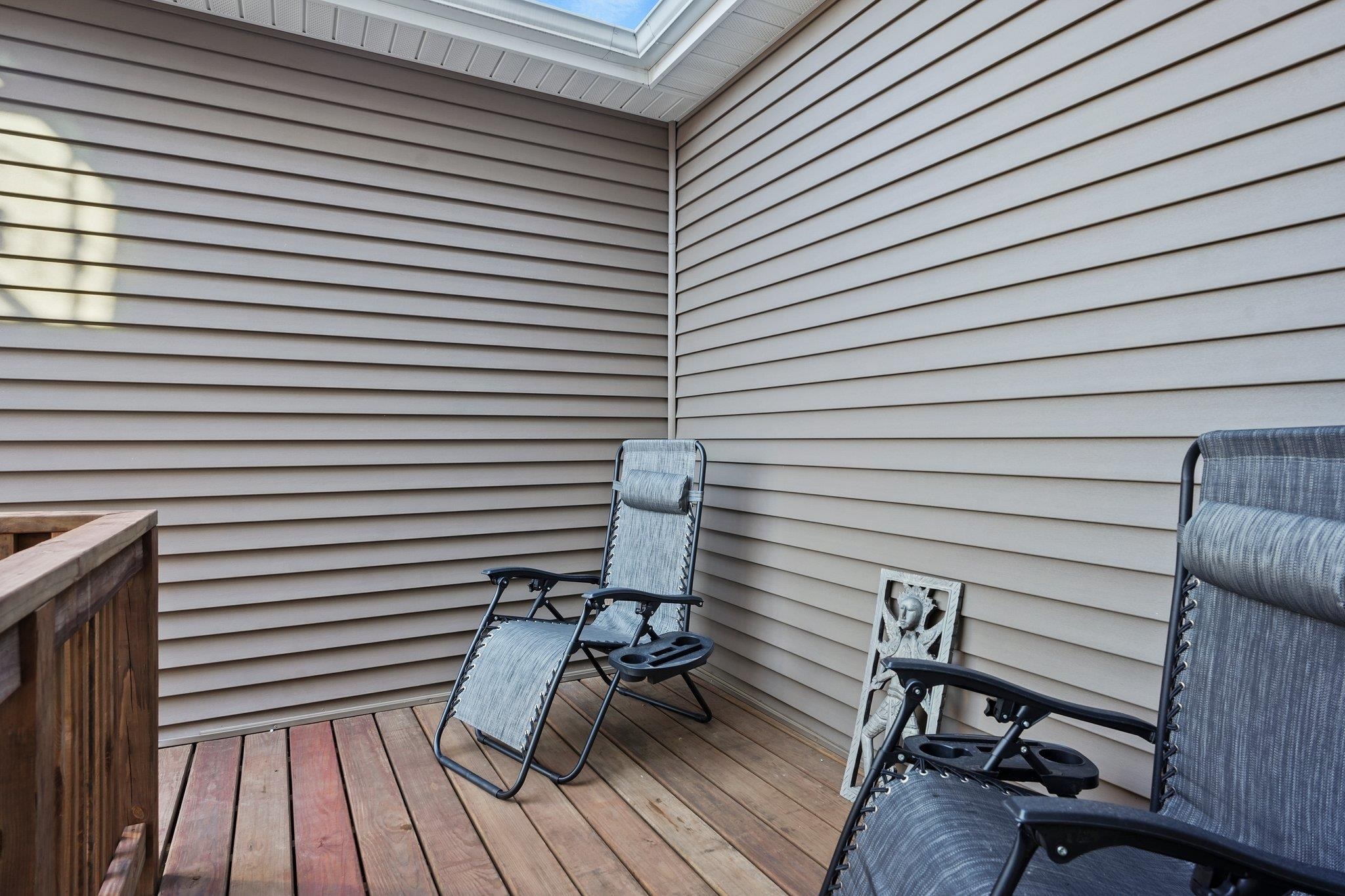 9330 Highland Gate Way