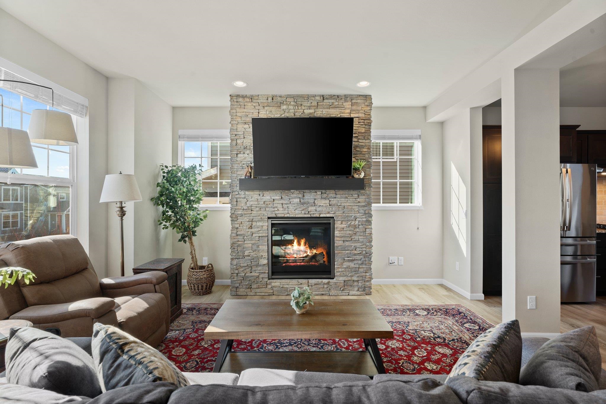 9330 Highland Gate Way