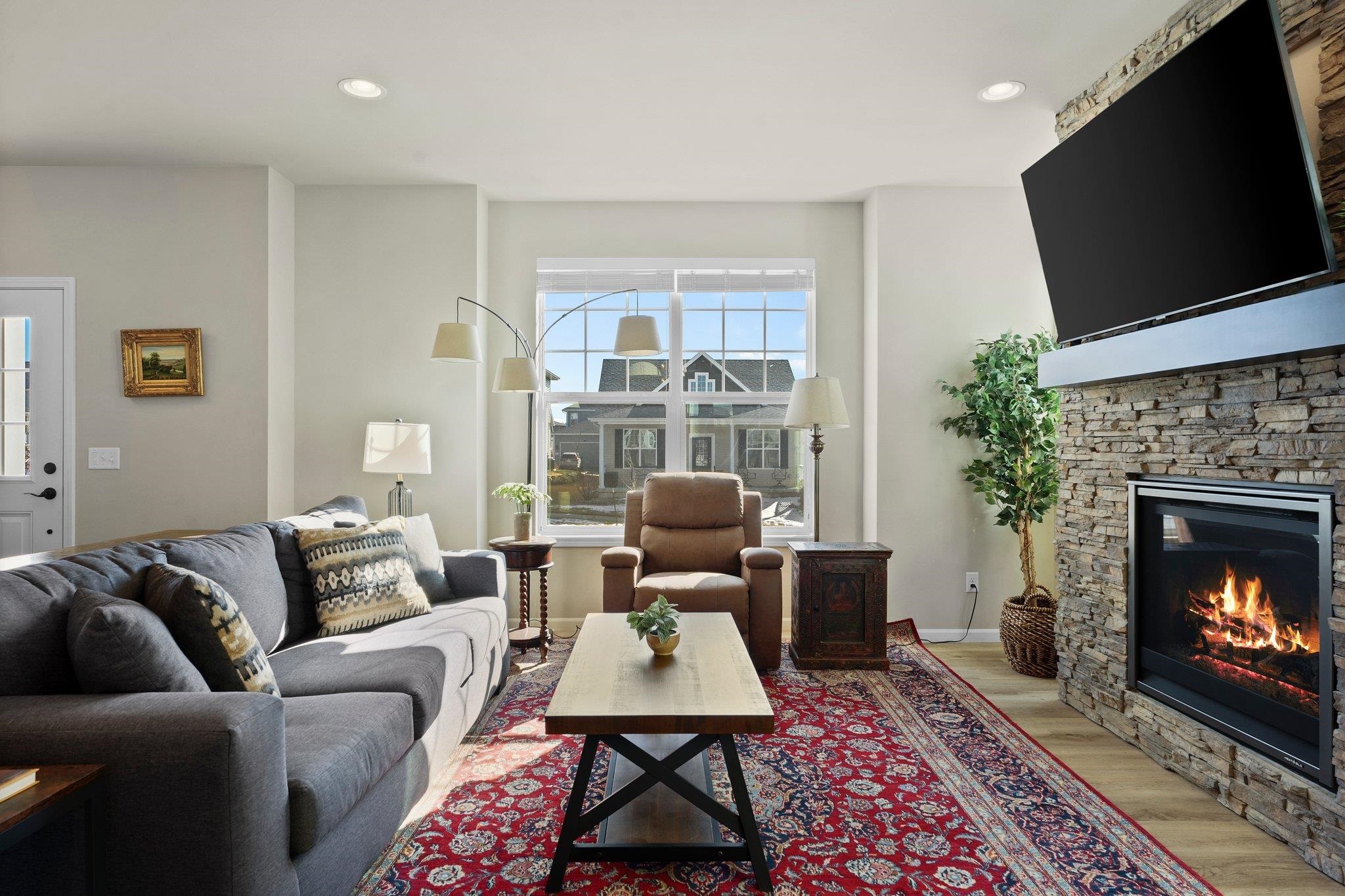 9330 Highland Gate Way