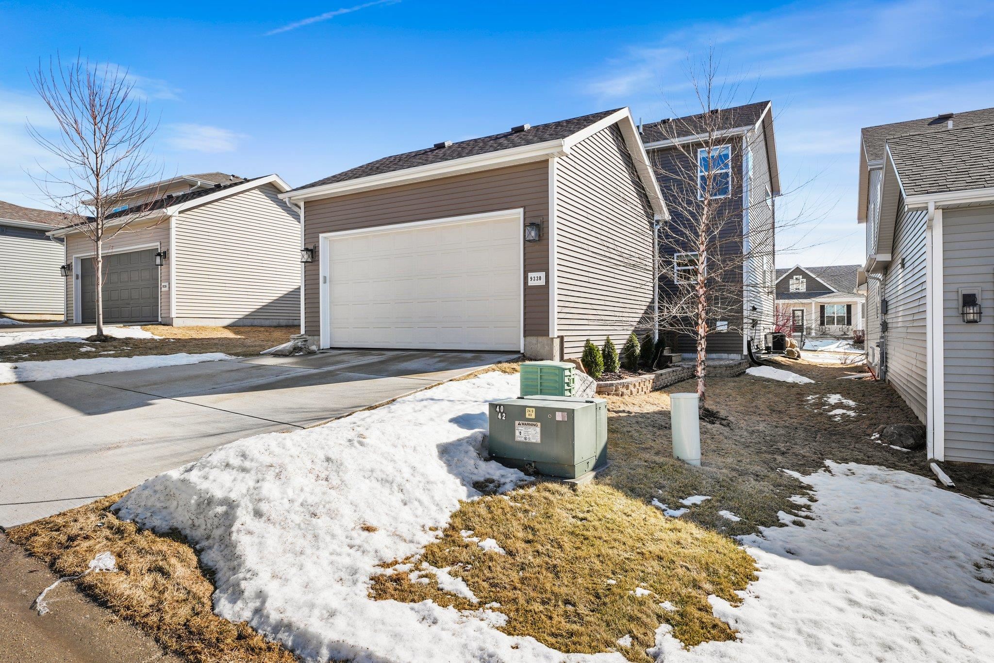 9330 Highland Gate Way