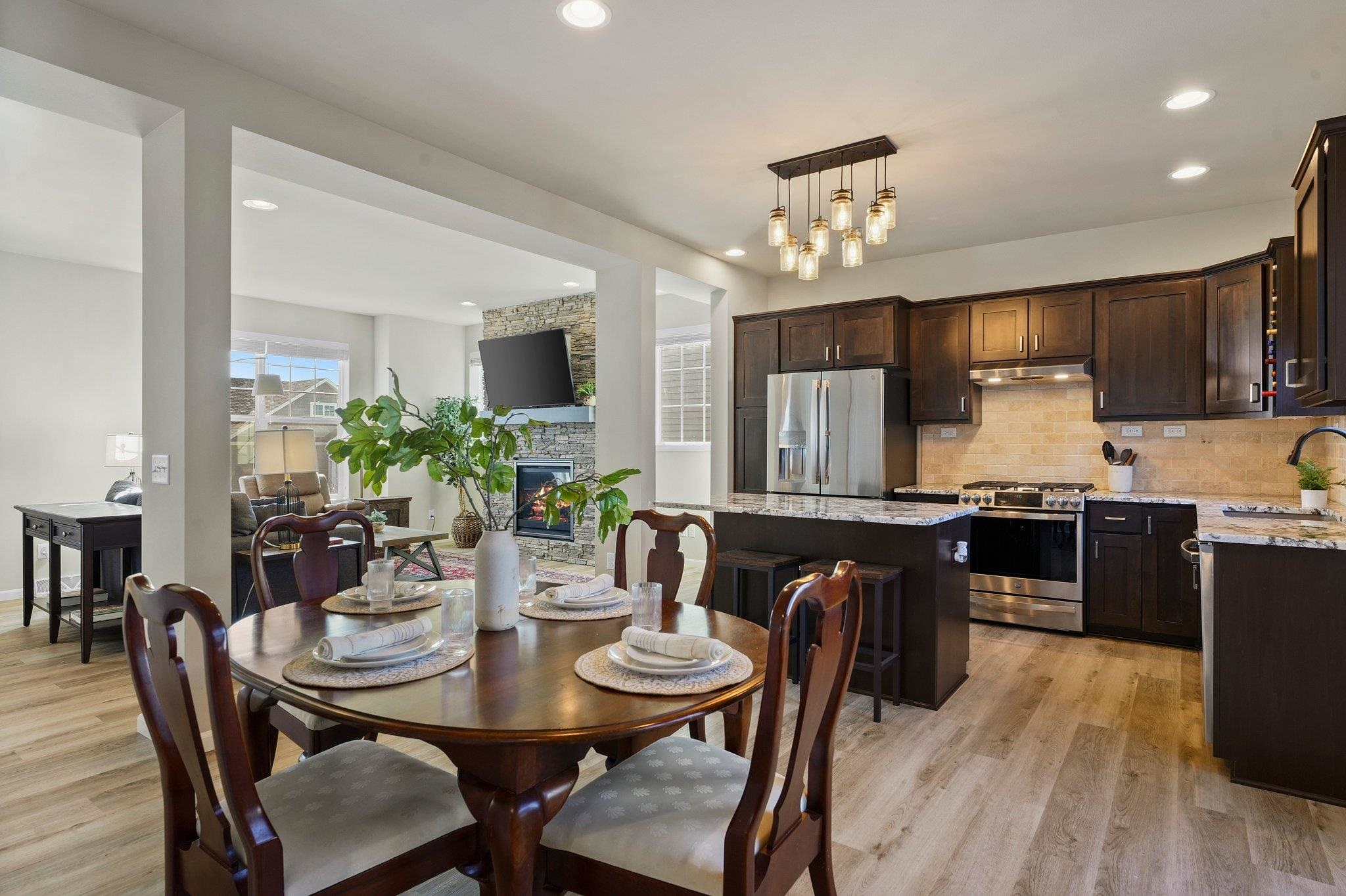 9330 Highland Gate Way