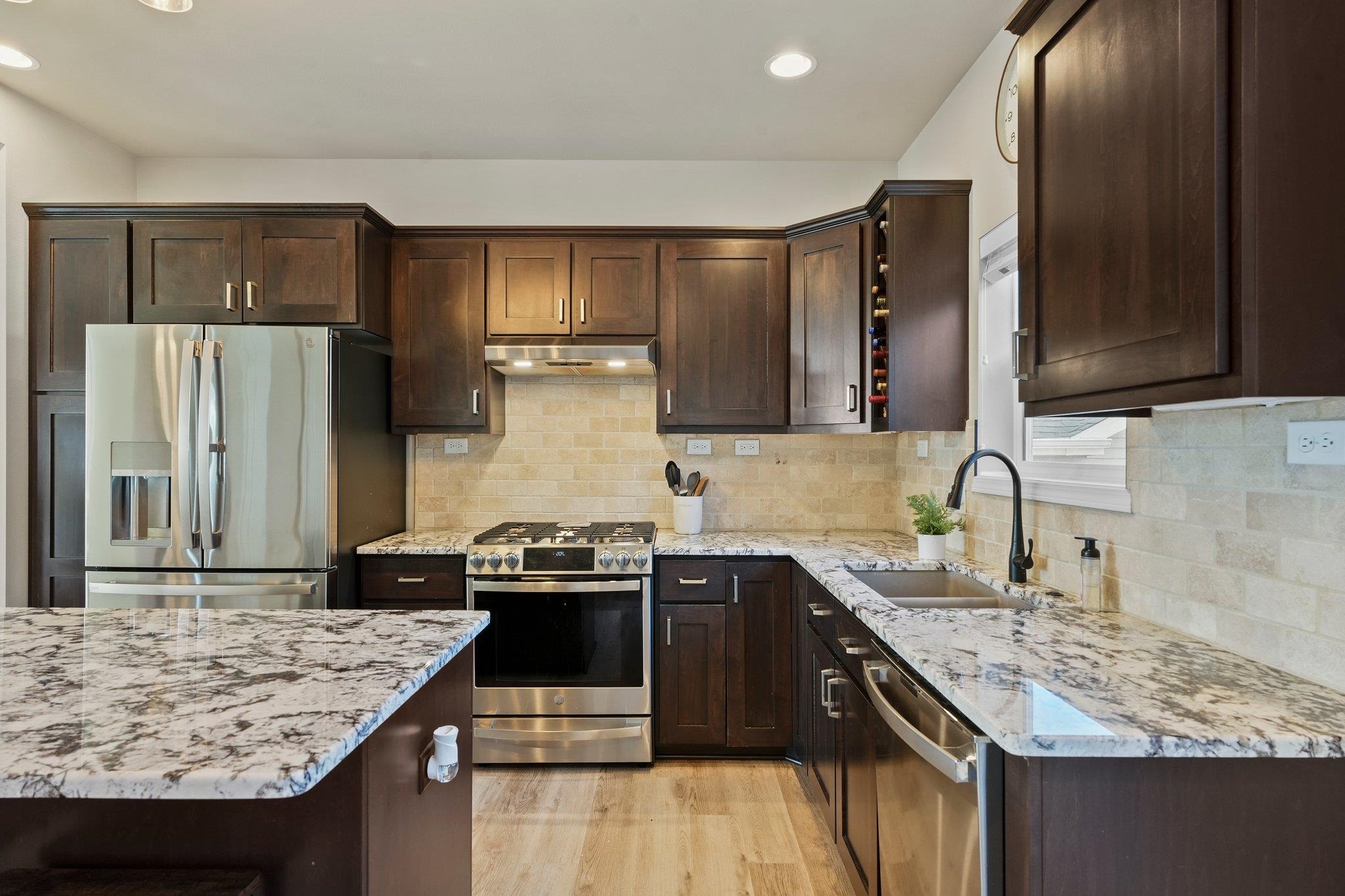 9330 Highland Gate Way