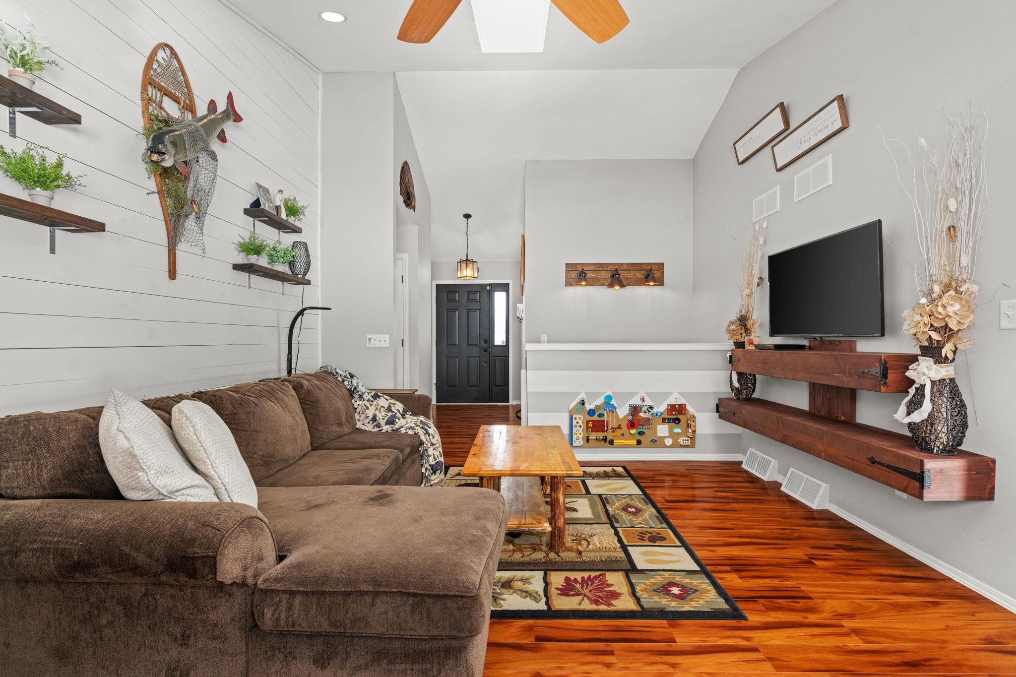 1238 Southridge Drive