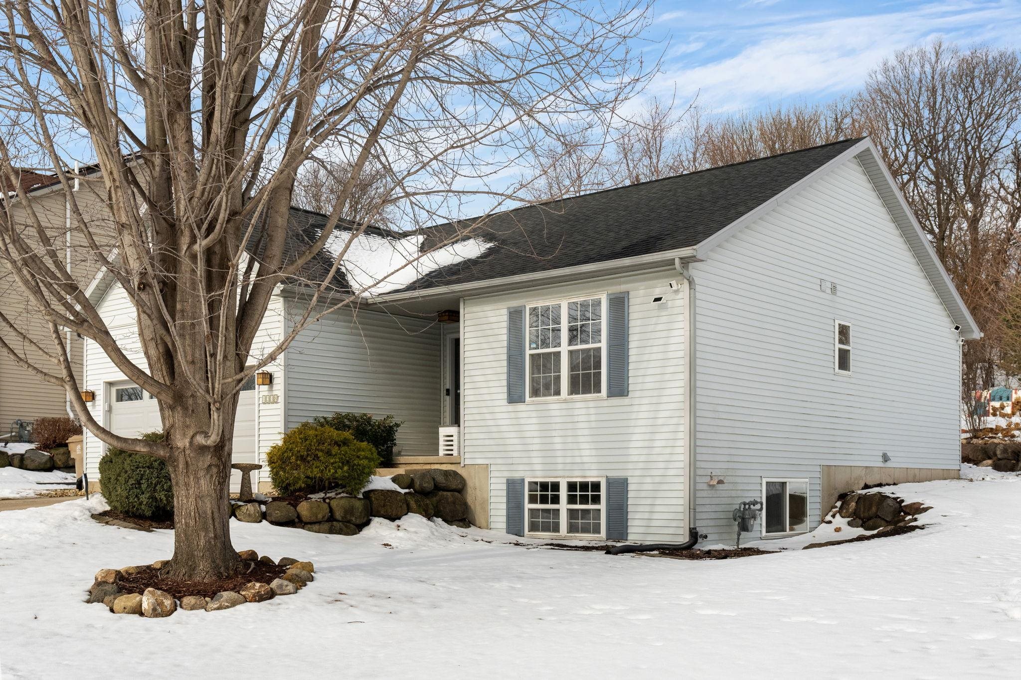 1238 Southridge Drive