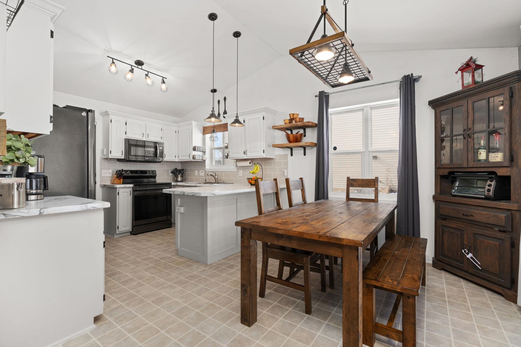 1238 Southridge Drive