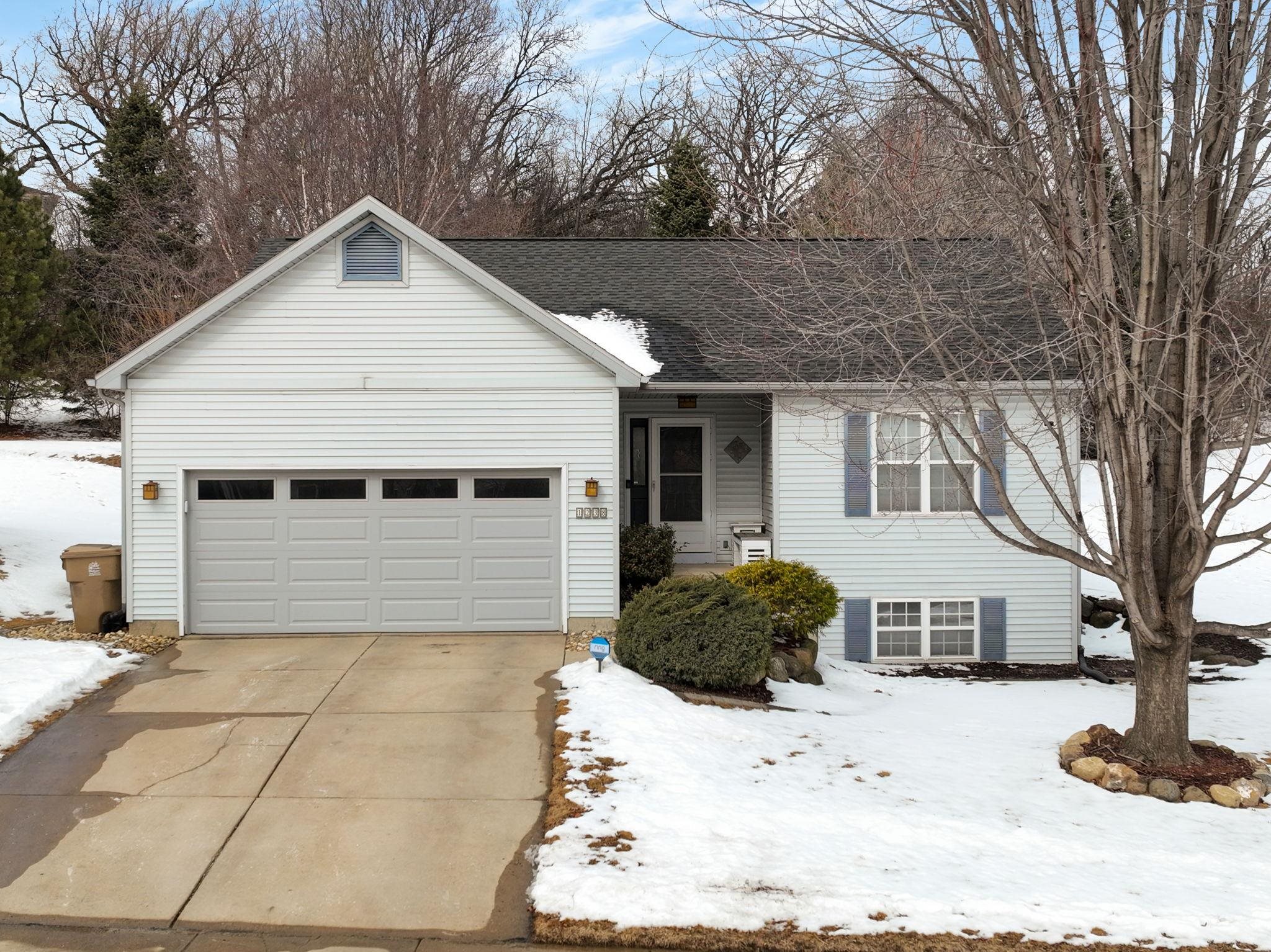 1238 Southridge Drive