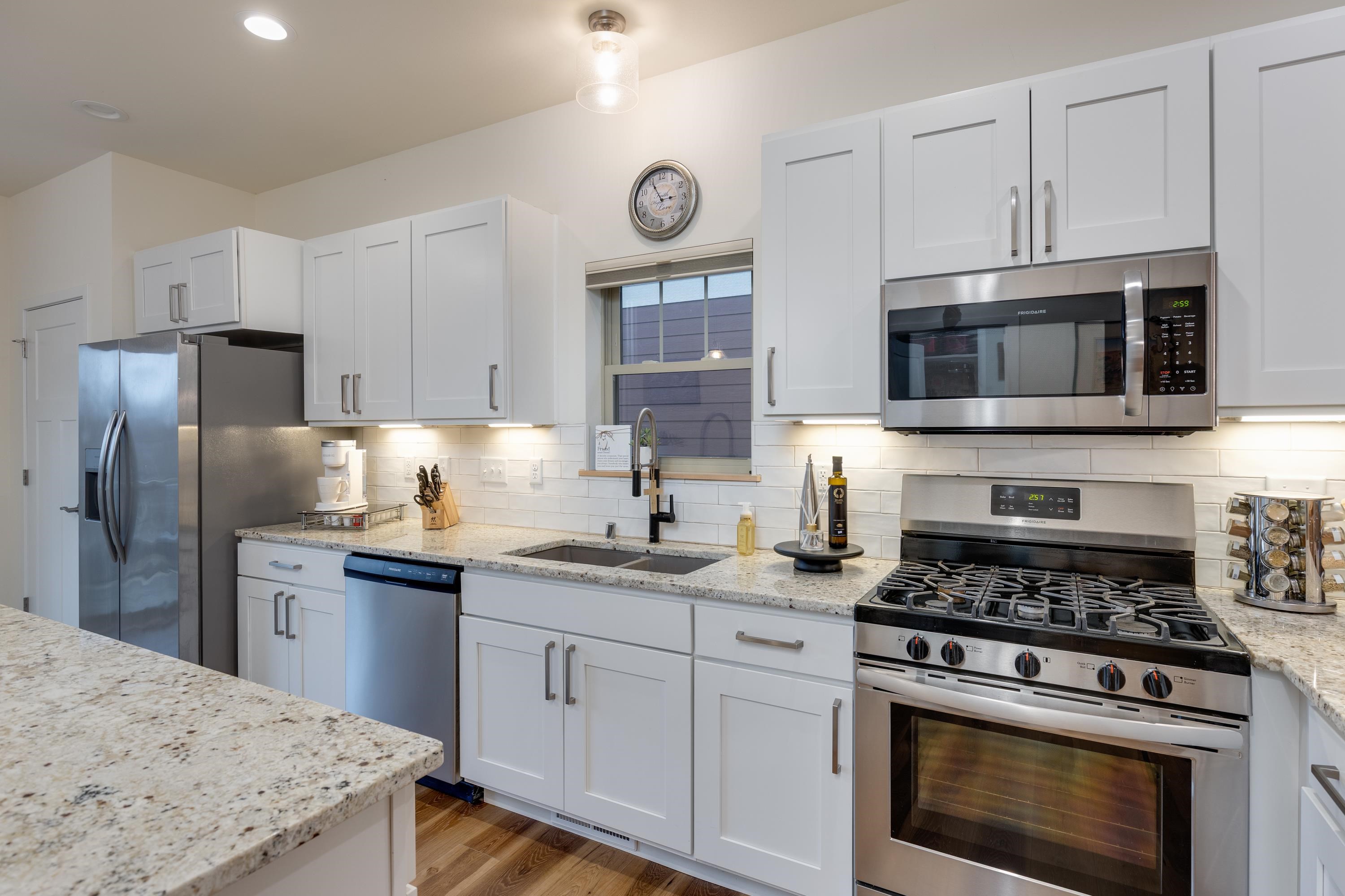 4653 Whitebud Terrace