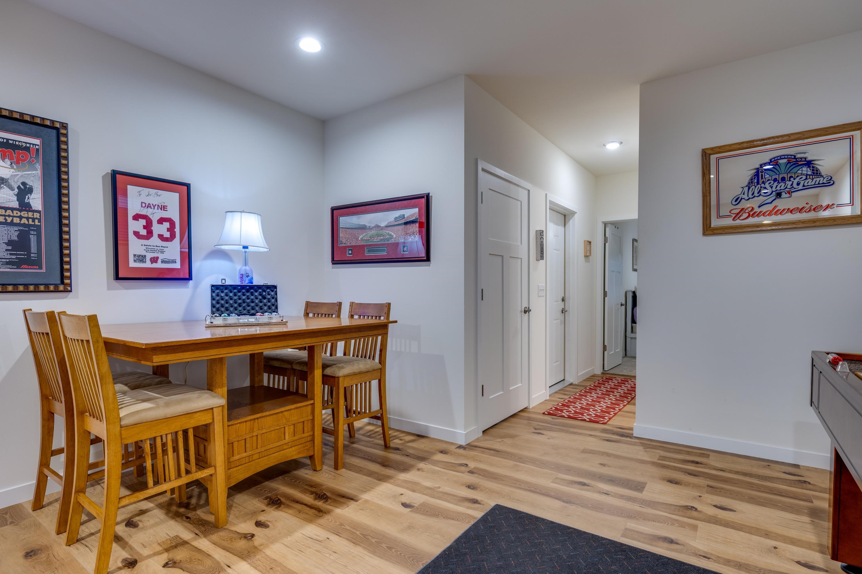 4653 Whitebud Terrace