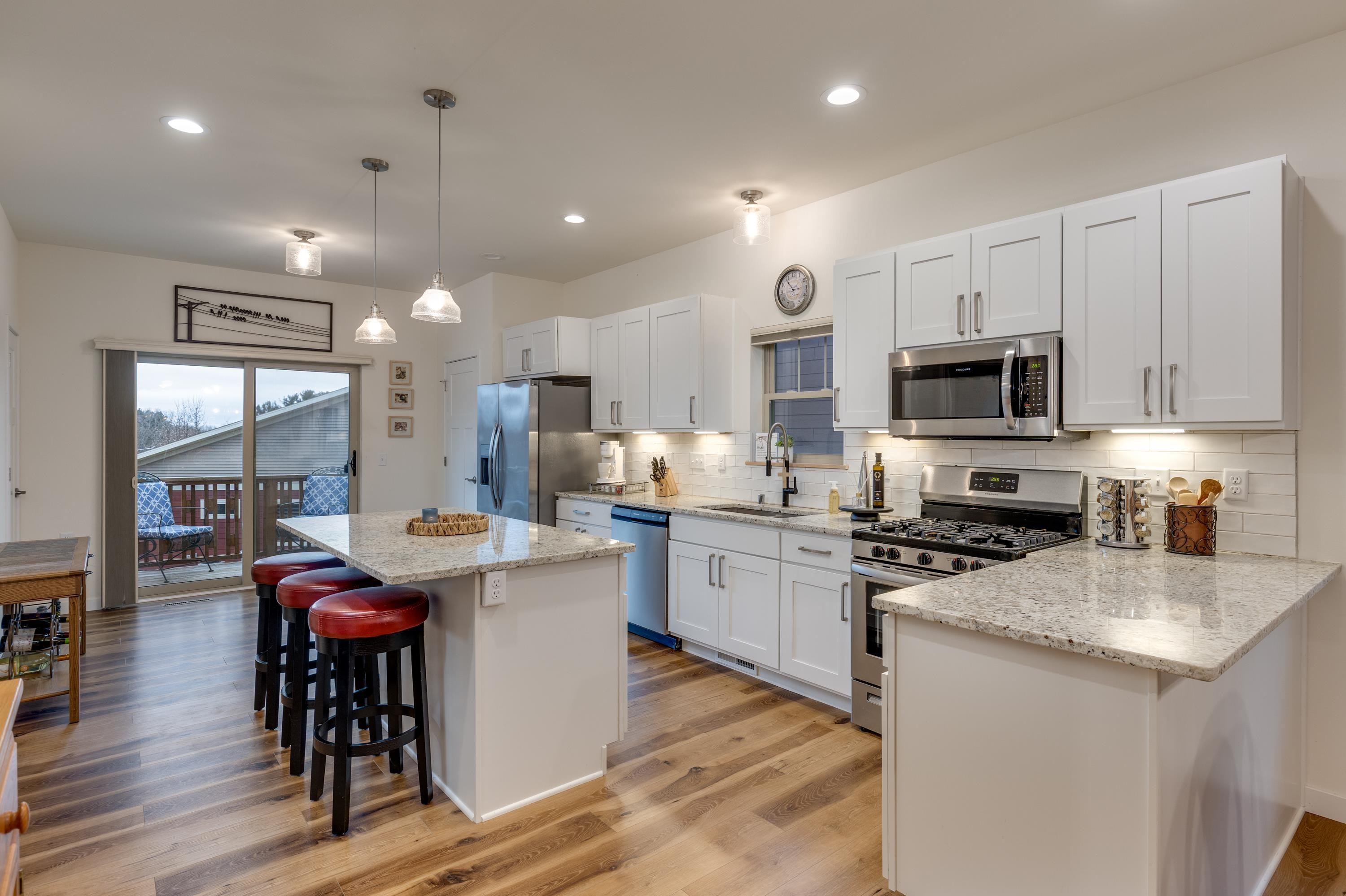4653 Whitebud Terrace
