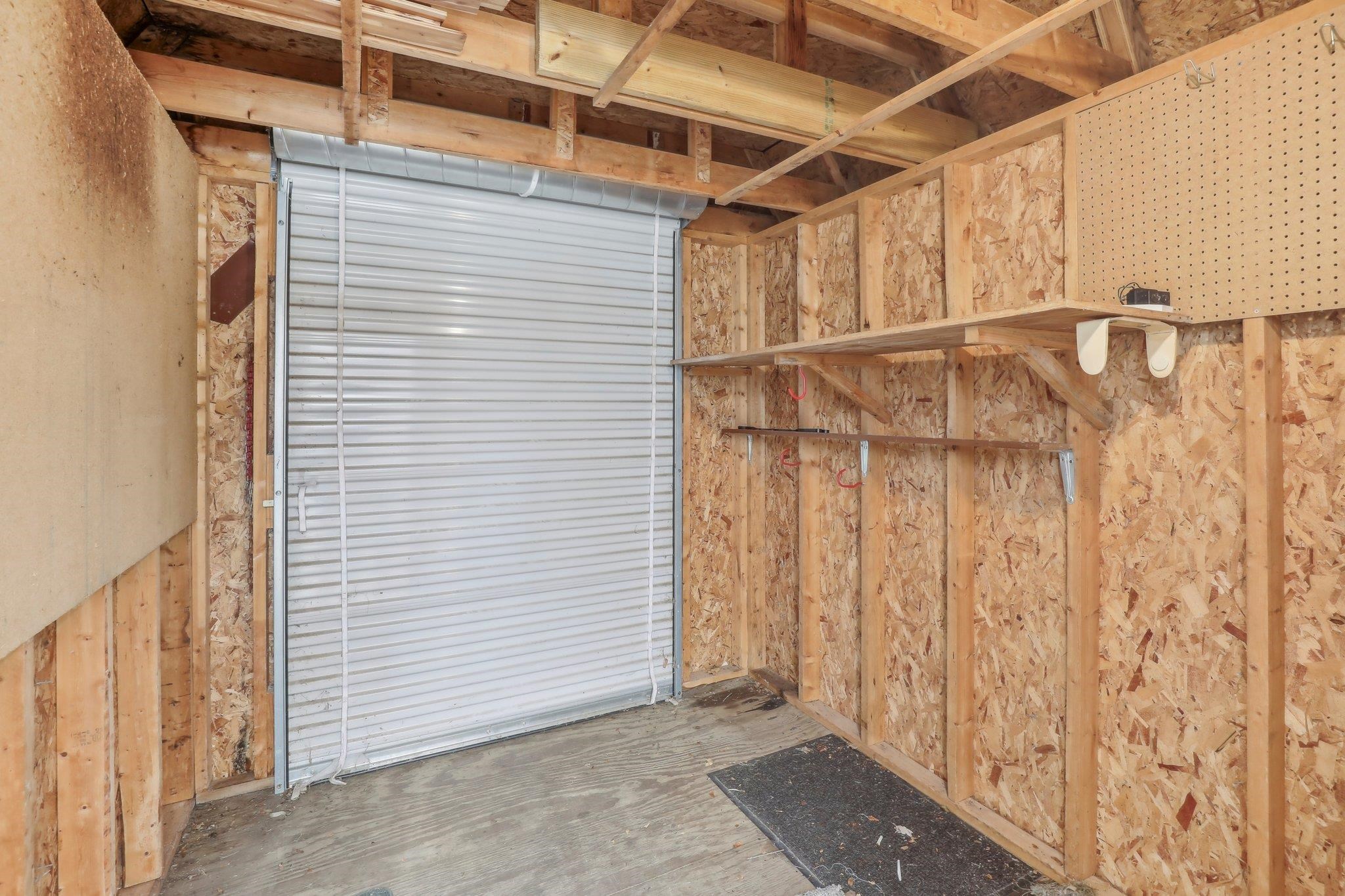 S7564 Oak Road