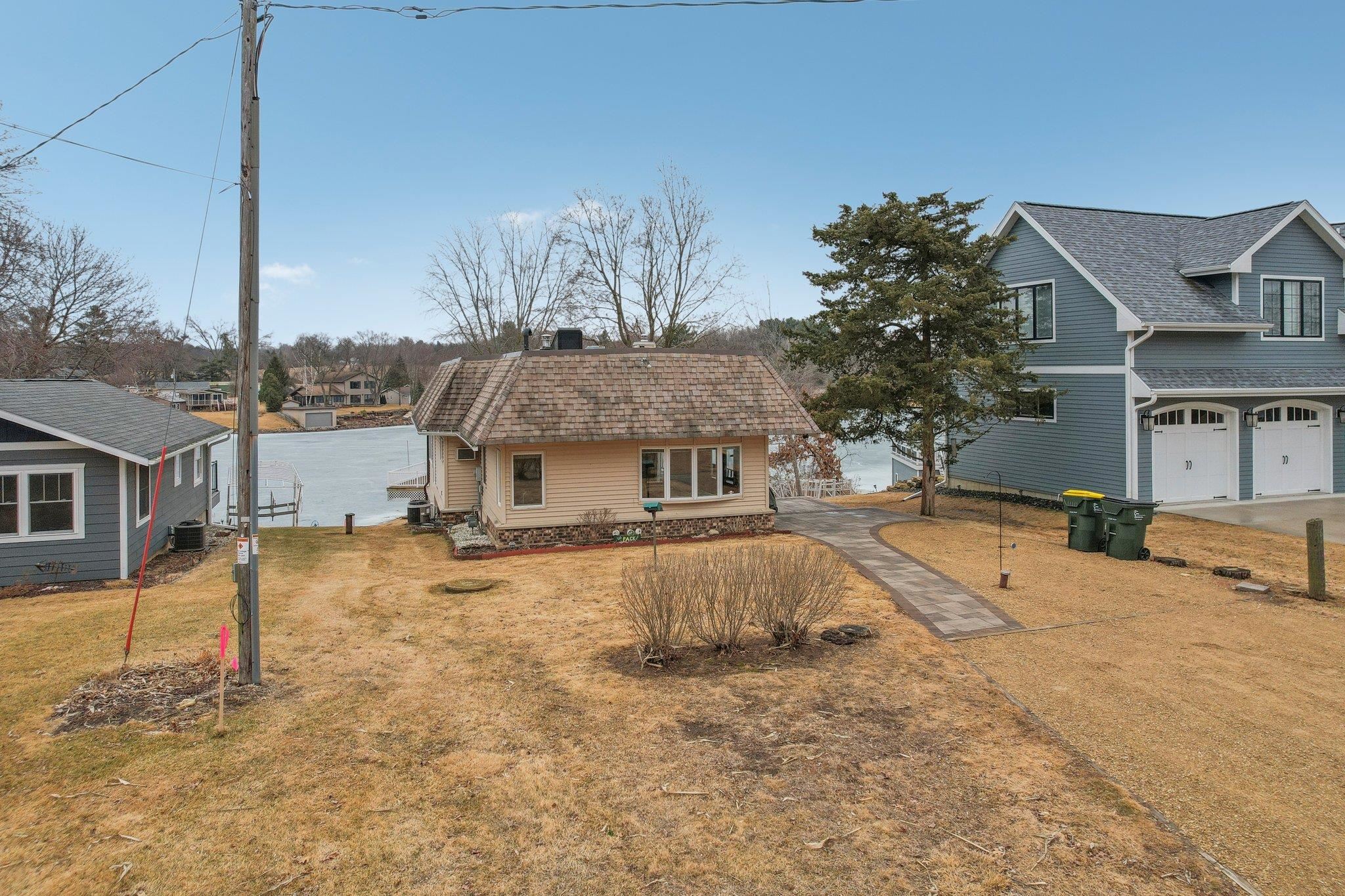 S7564 Oak Road