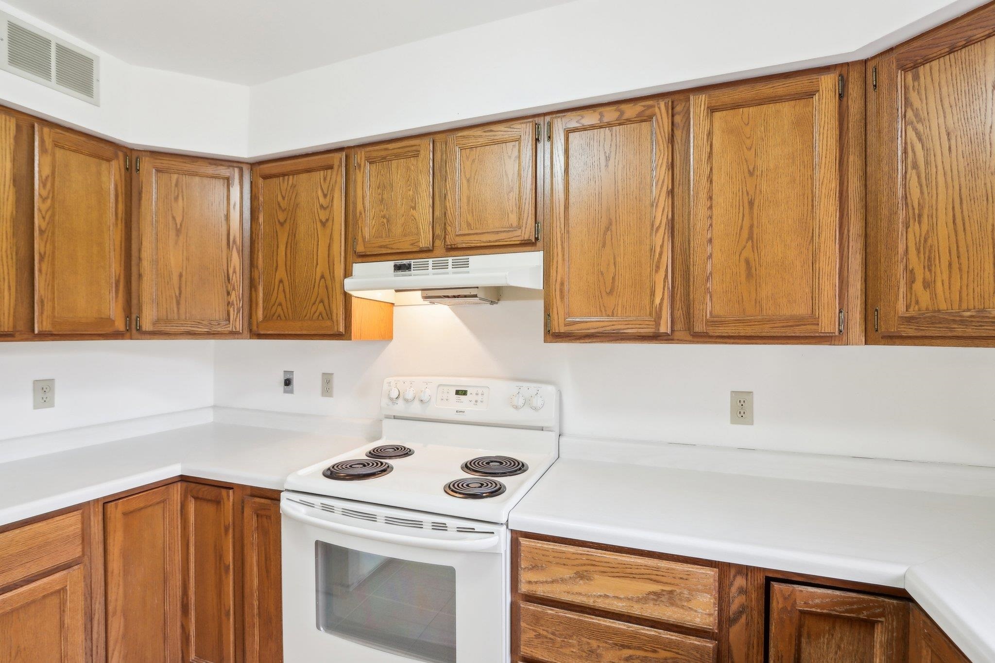 2423 River View Drive