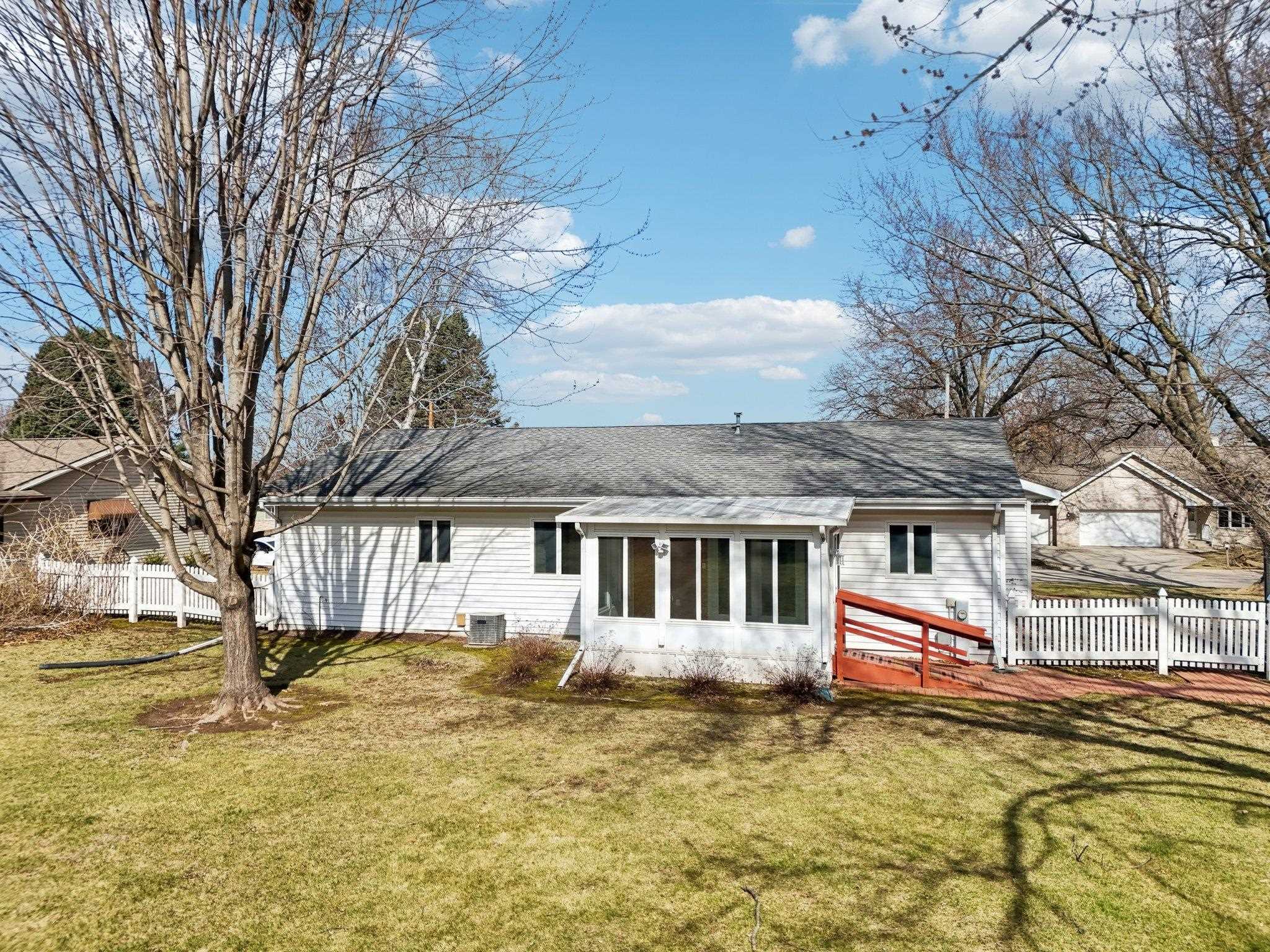 2423 River View Drive
