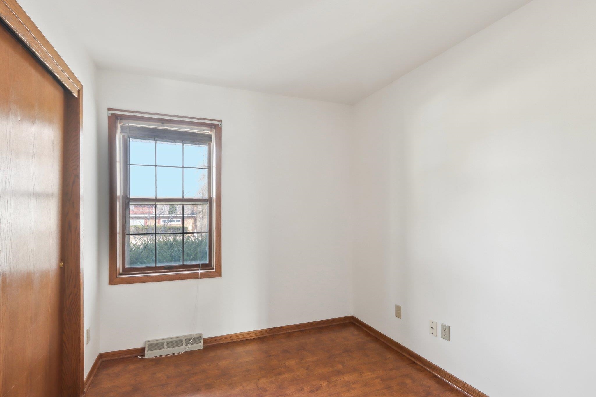2423 River View Drive