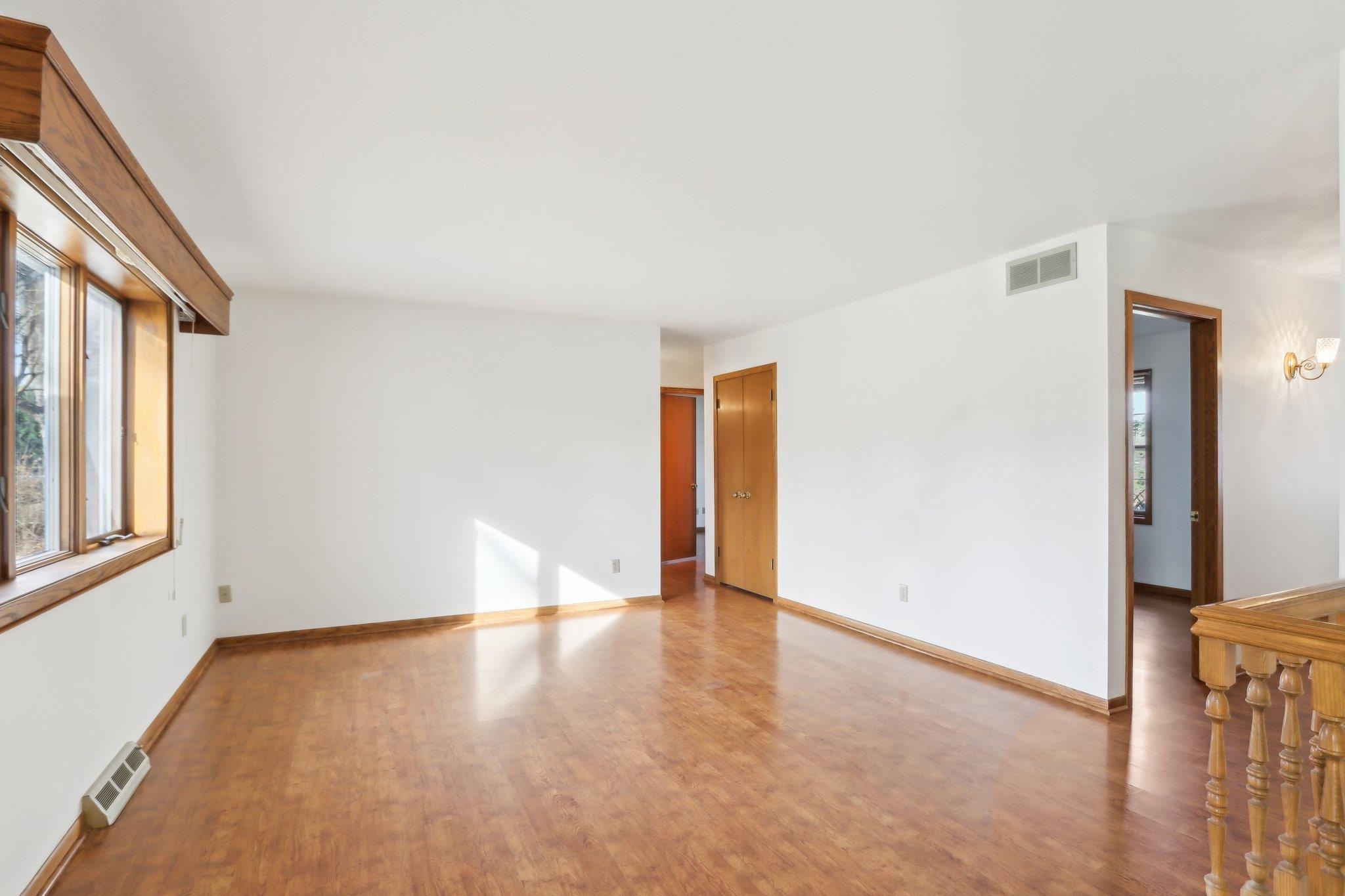 2423 River View Drive