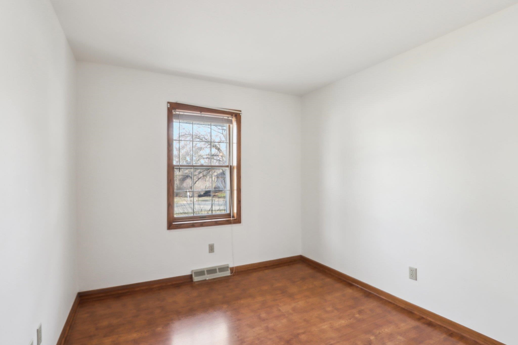 2423 River View Drive