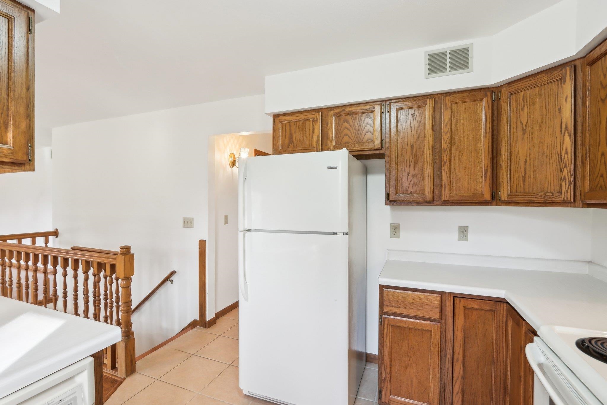 2423 River View Drive