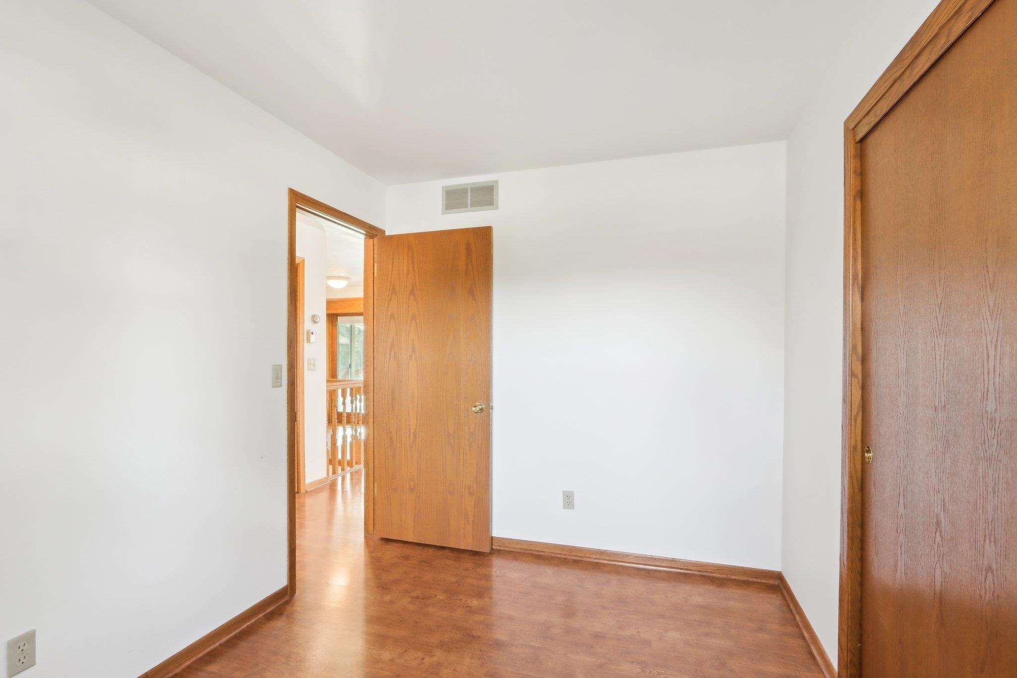 2423 River View Drive