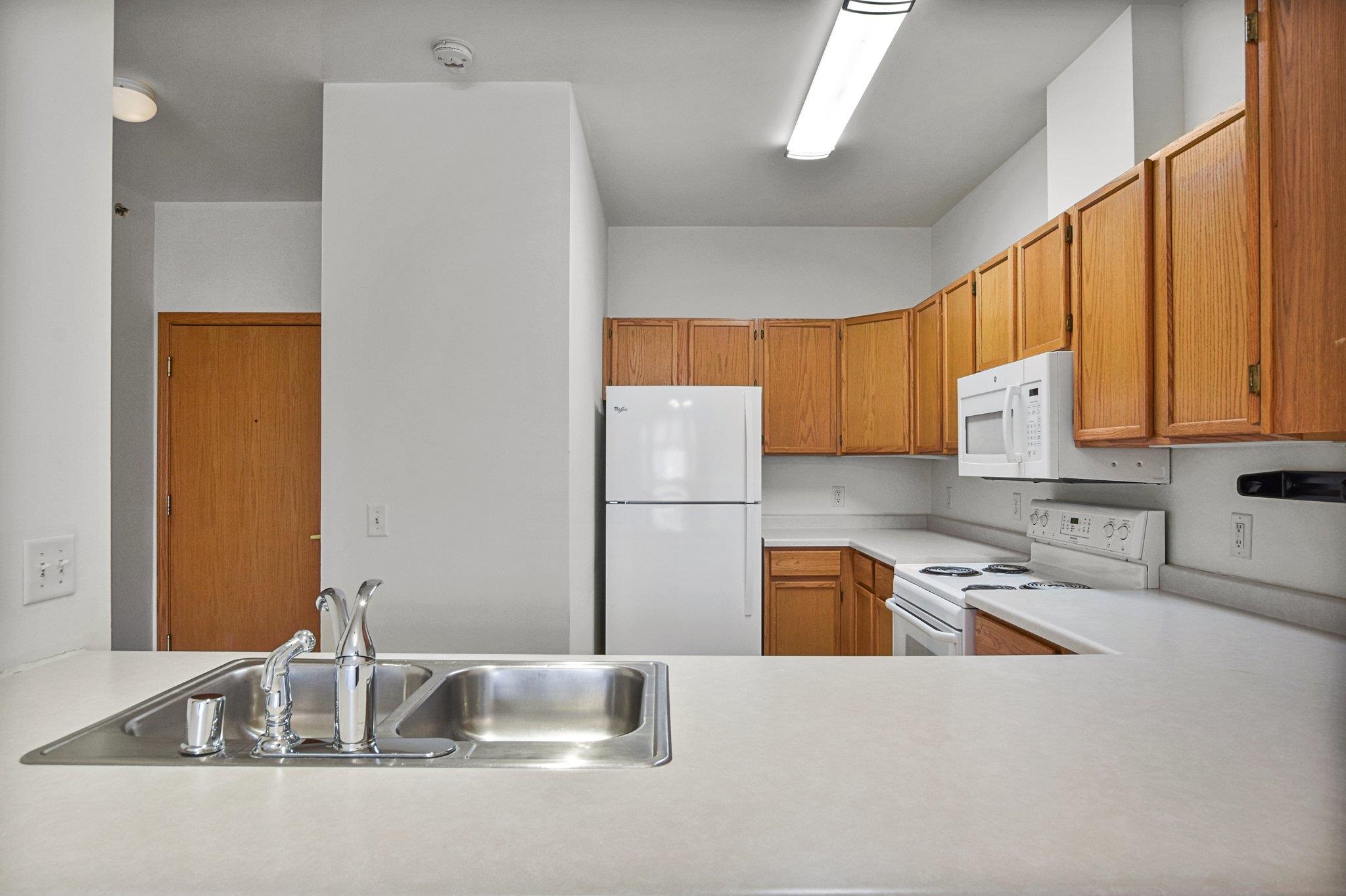 301 Harbour Town Drive 329