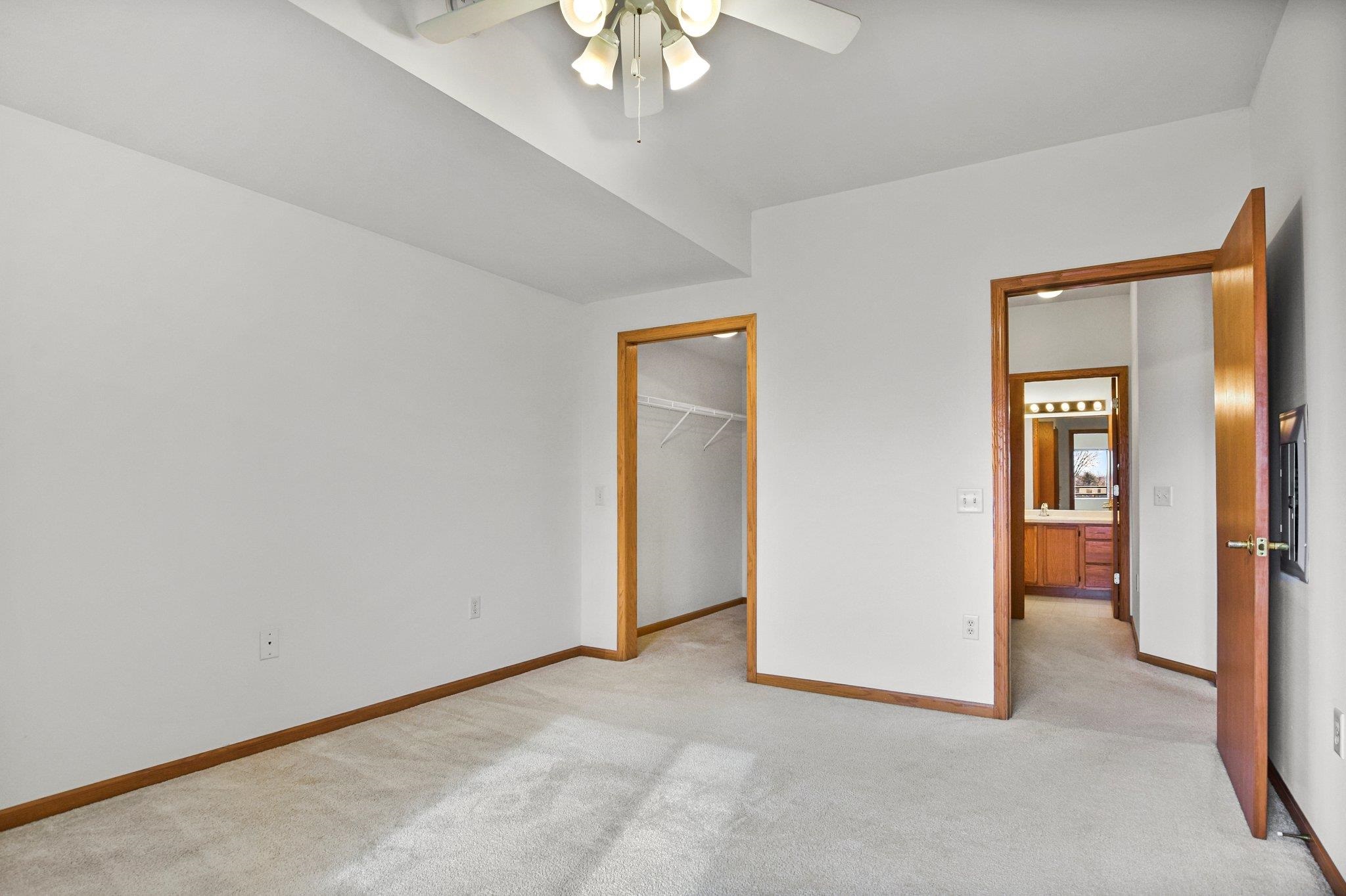 301 Harbour Town Drive 329
