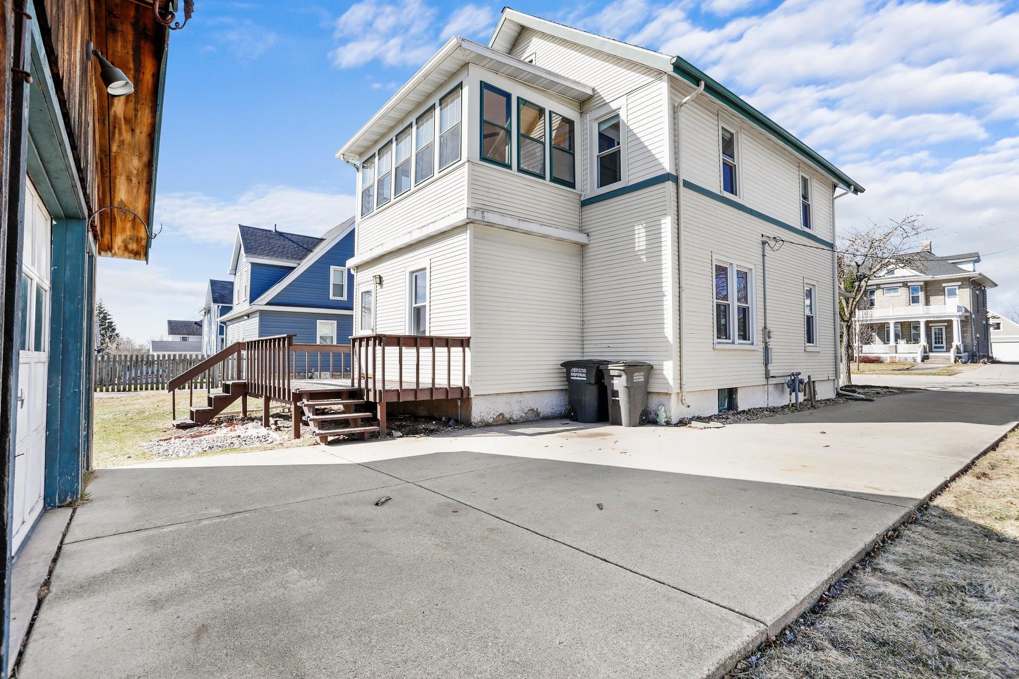 201 S Van Buren Street