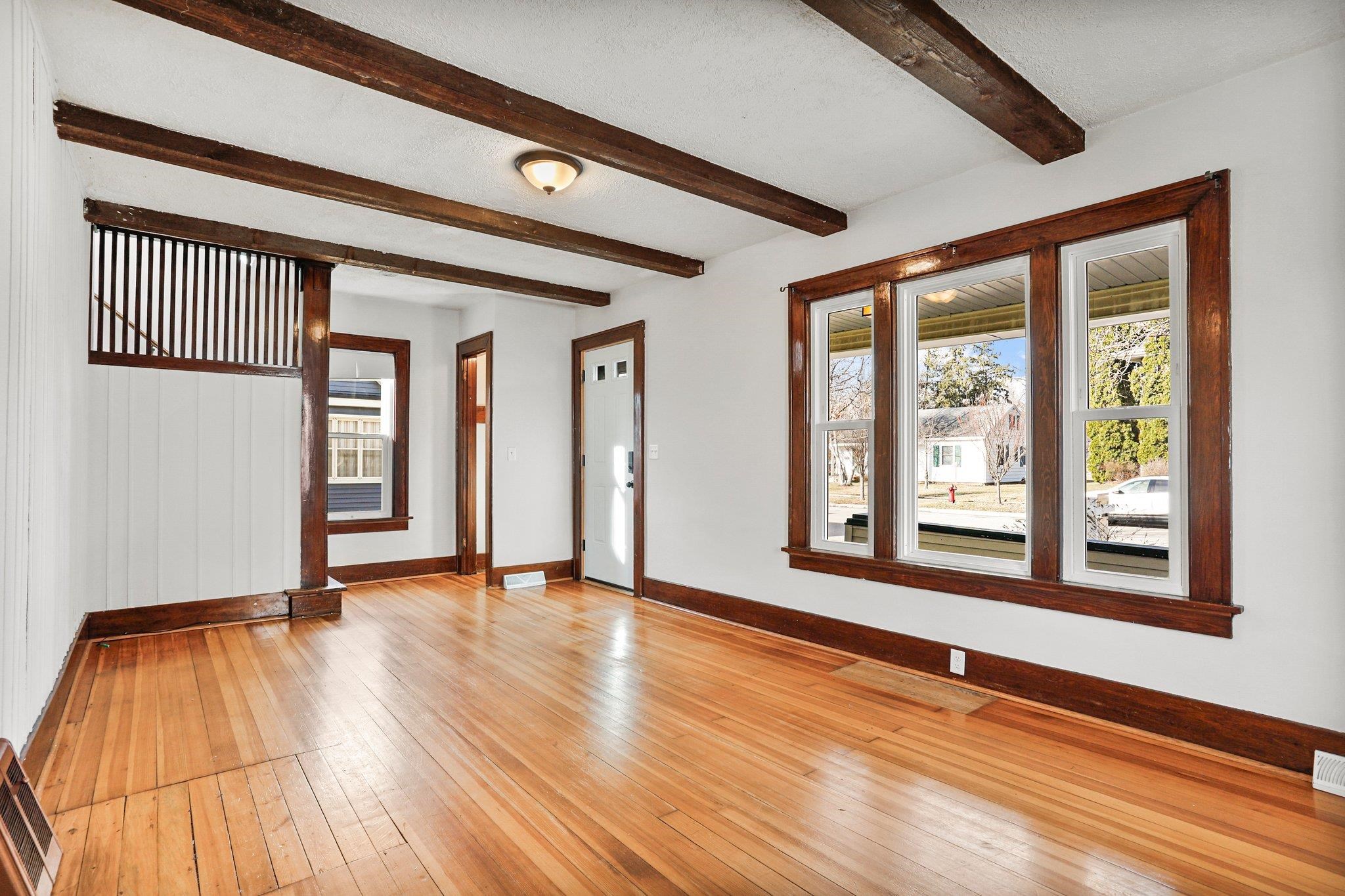 201 S Van Buren Street