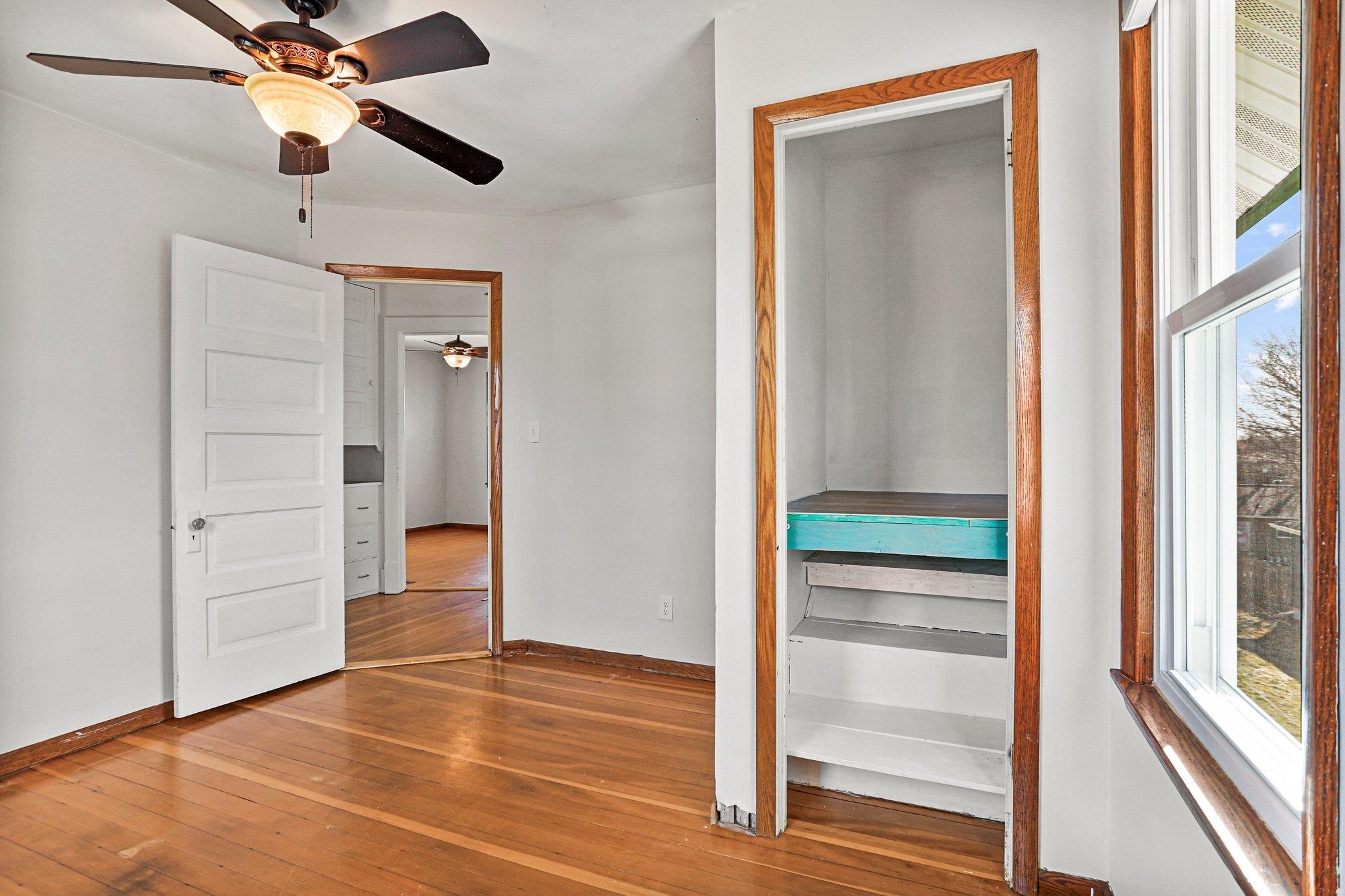 201 S Van Buren Street