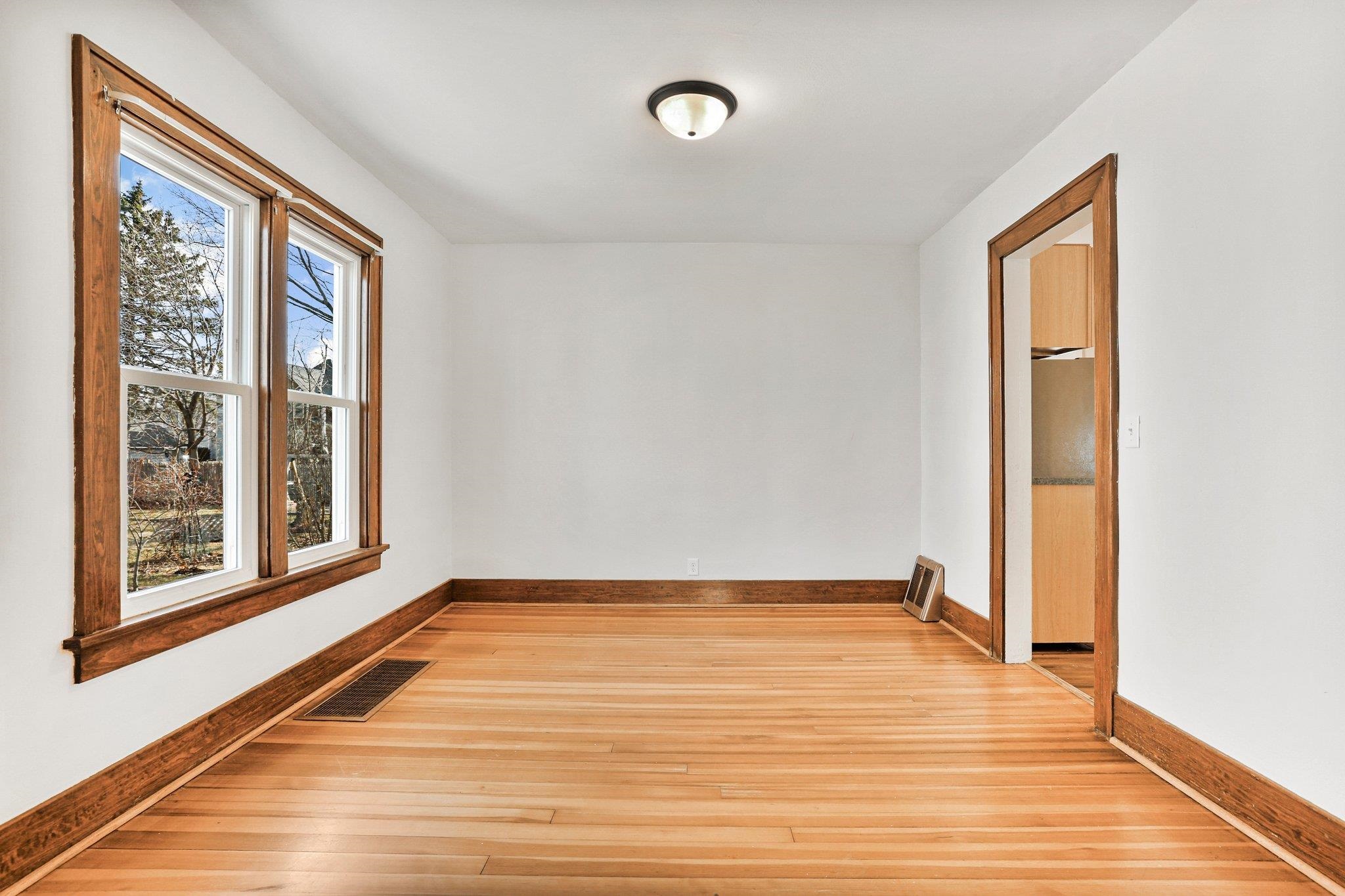 201 S Van Buren Street